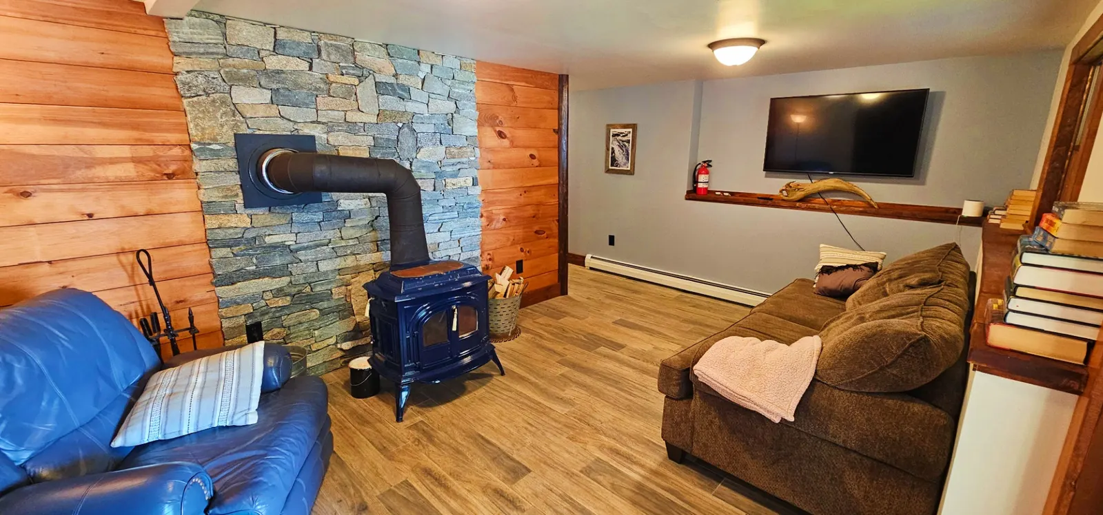 Bear Cove Hideaway 20