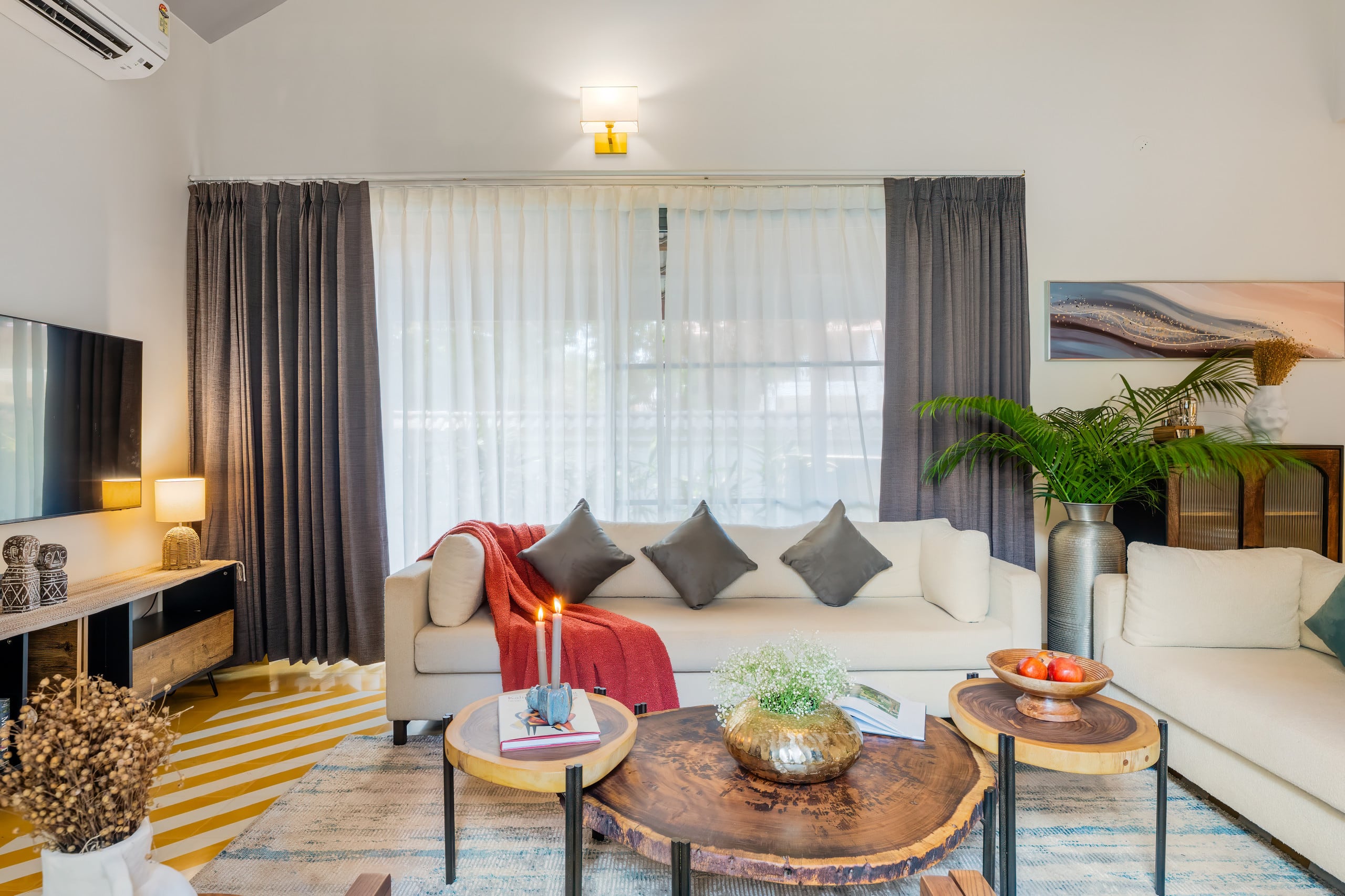 Sereno Susegad 5bhk luxe villa pvt pool by Elysium 10
