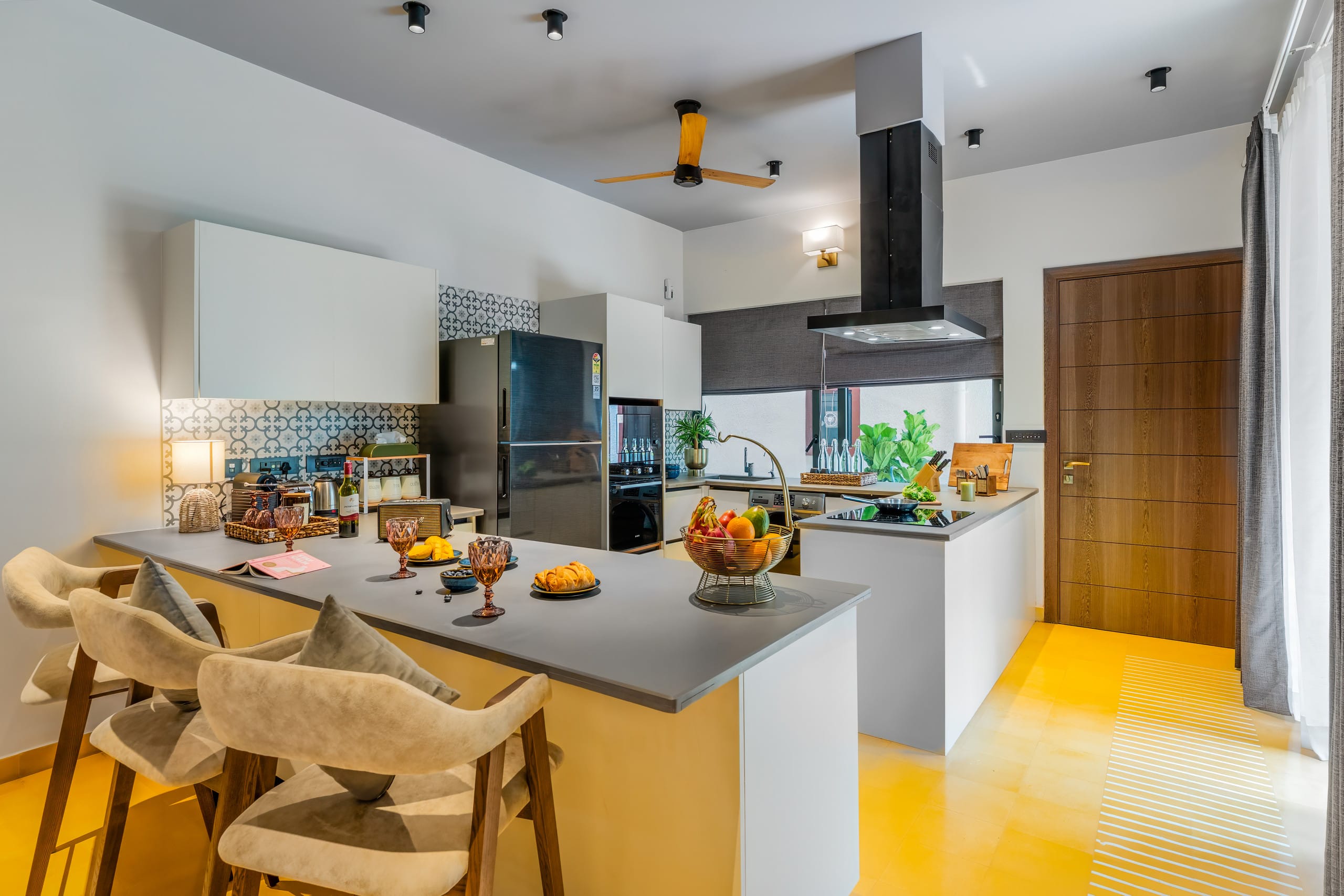 Sereno Susegad 5bhk luxe villa pvt pool by Elysium 21