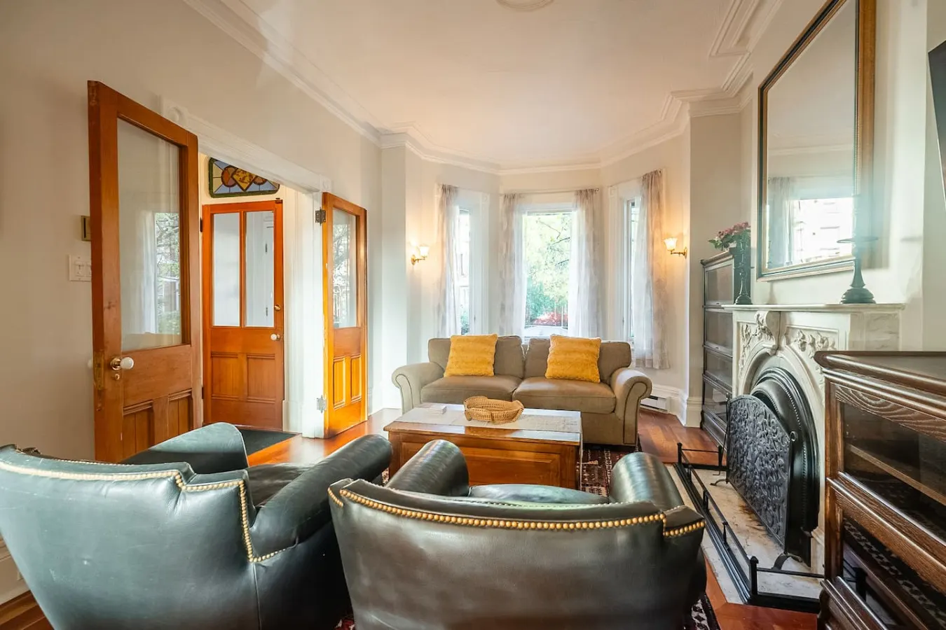 Award-Winning 3BR Home Prime Downtown Location 9