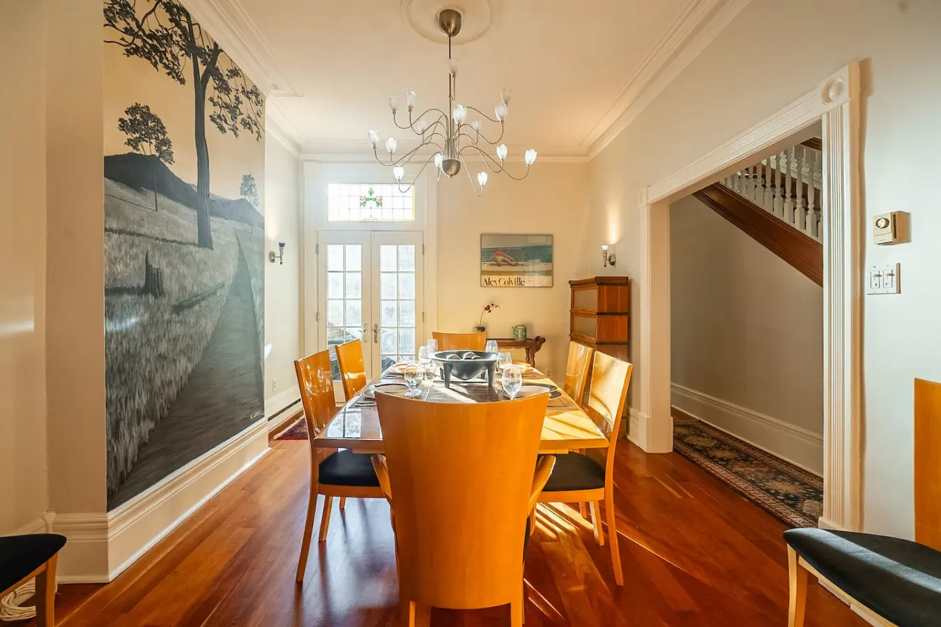 Award-Winning 3BR Home Prime Downtown Location 14