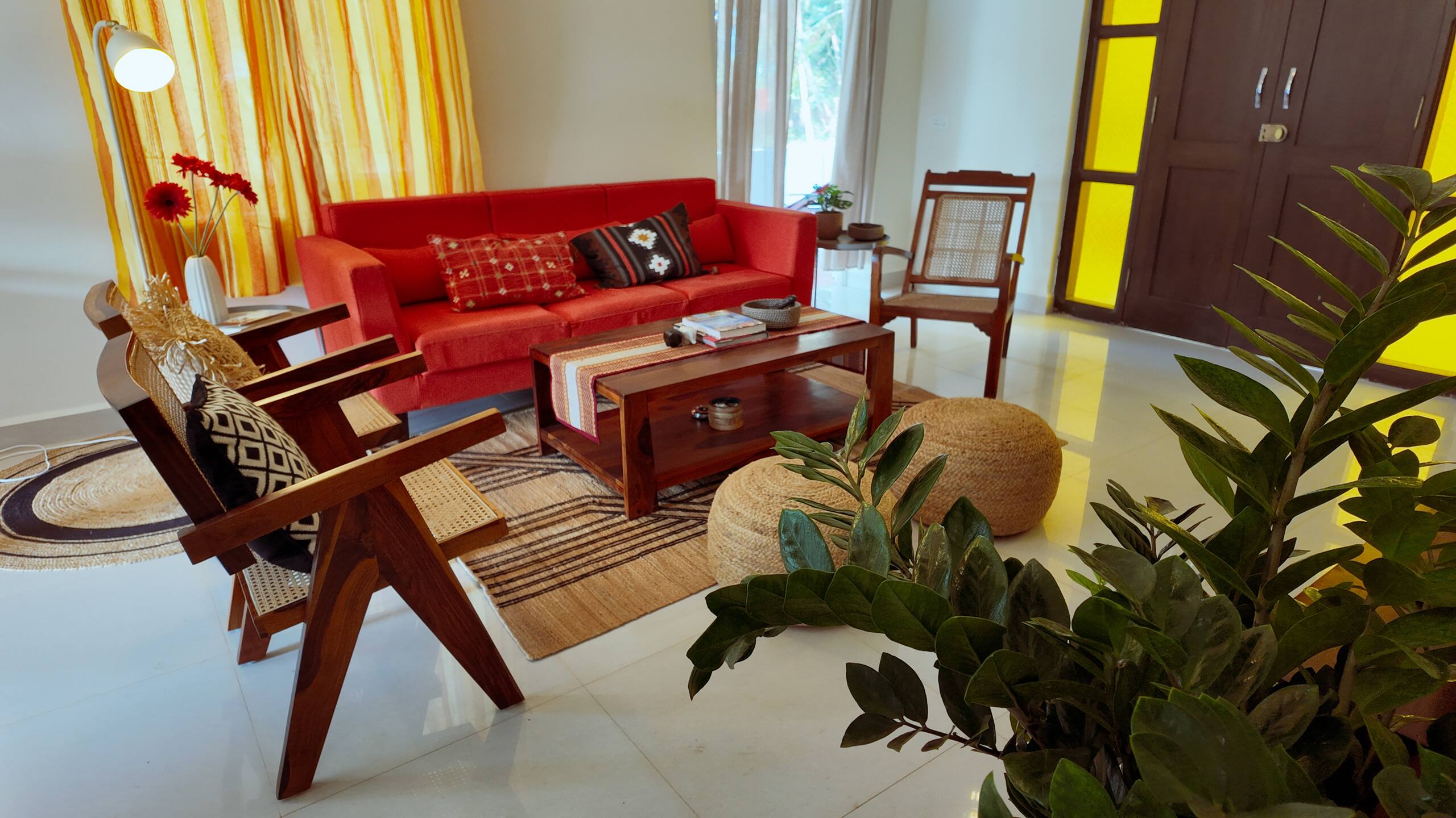 SloMo Villa - Private Pool, Field View, Beach Fun 9