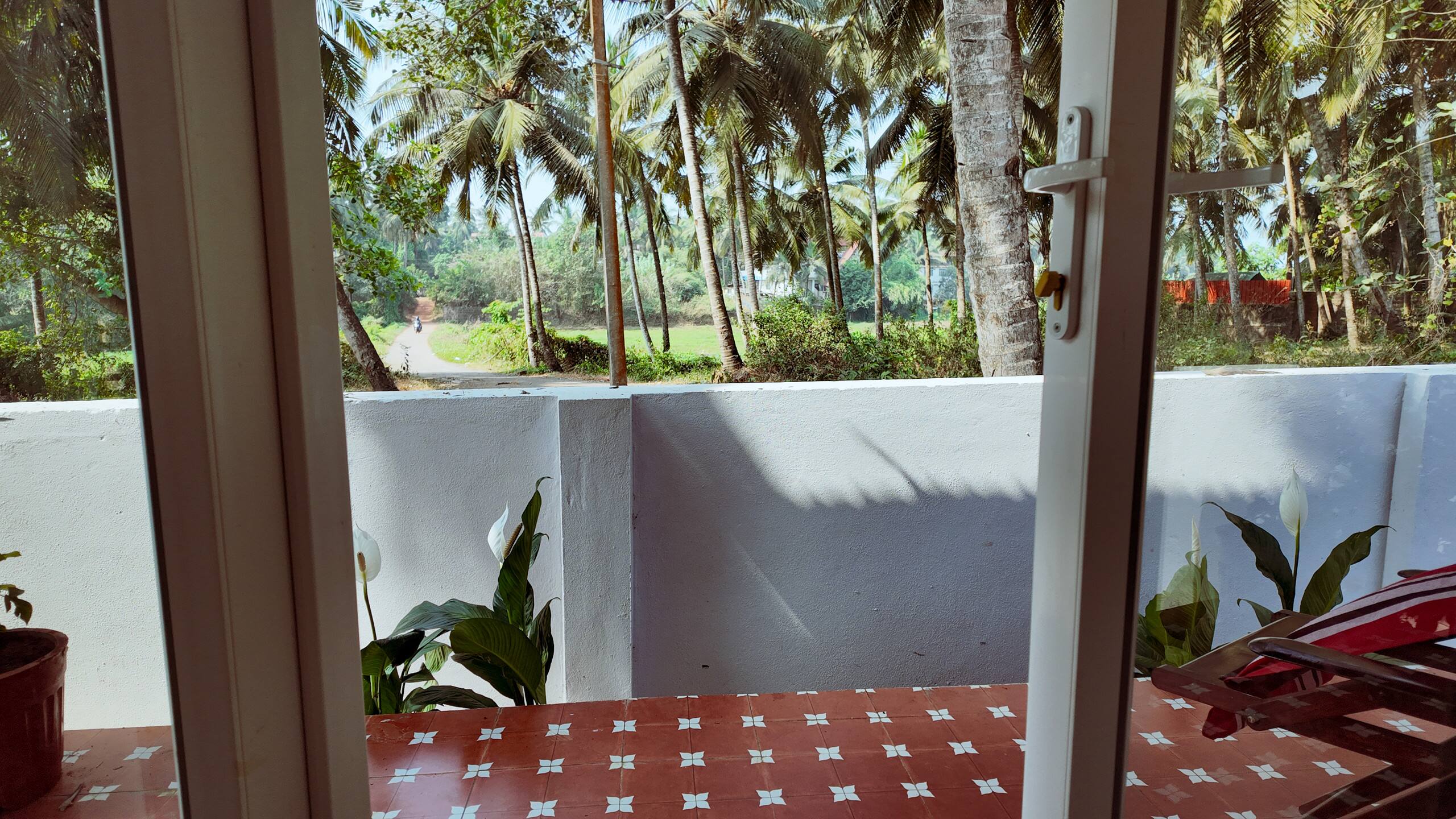 SloMo Villa - Private Pool, Field View, Beach Fun 11