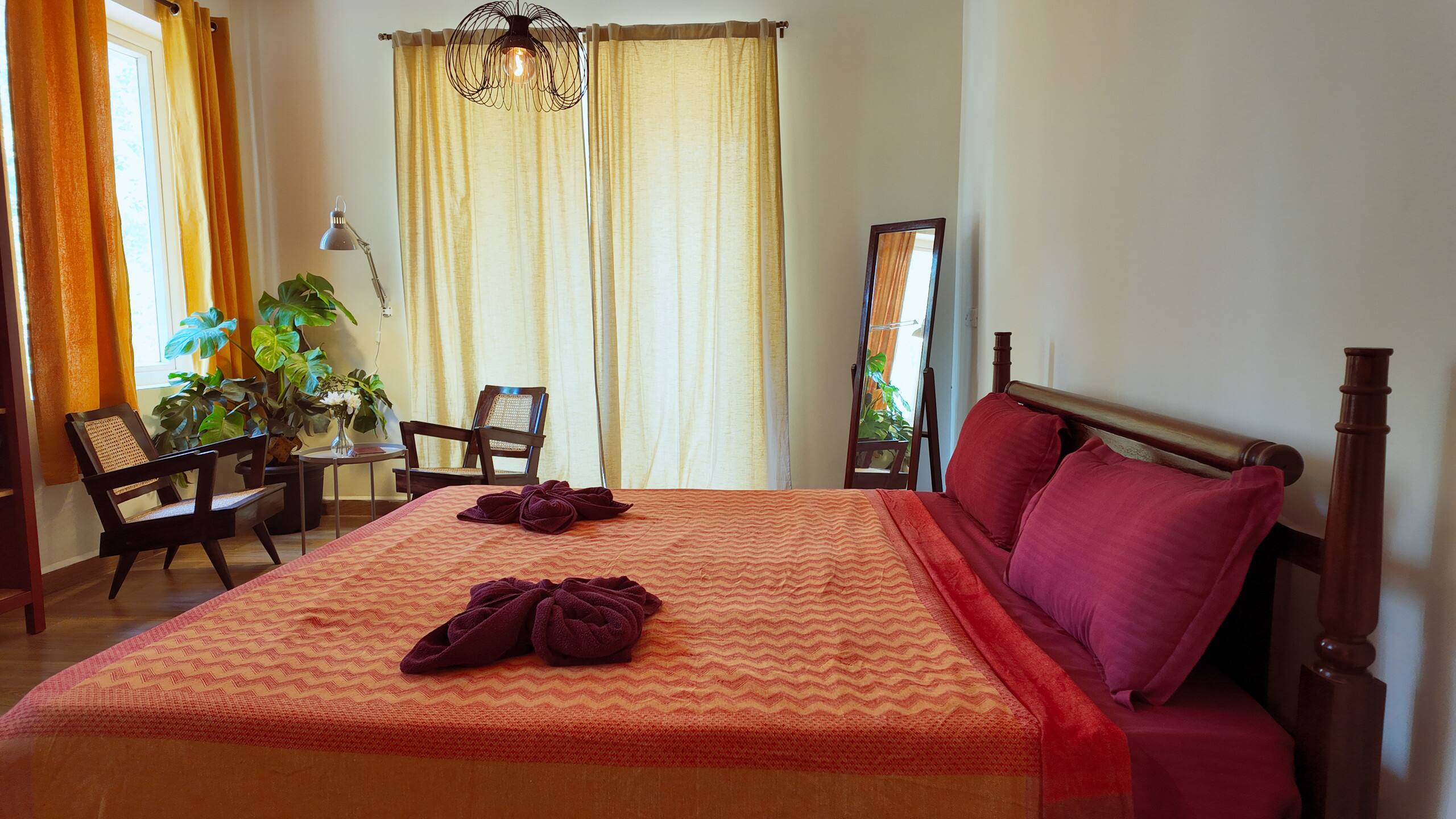 SloMo Villa - Private Pool, Field View, Beach Fun 20