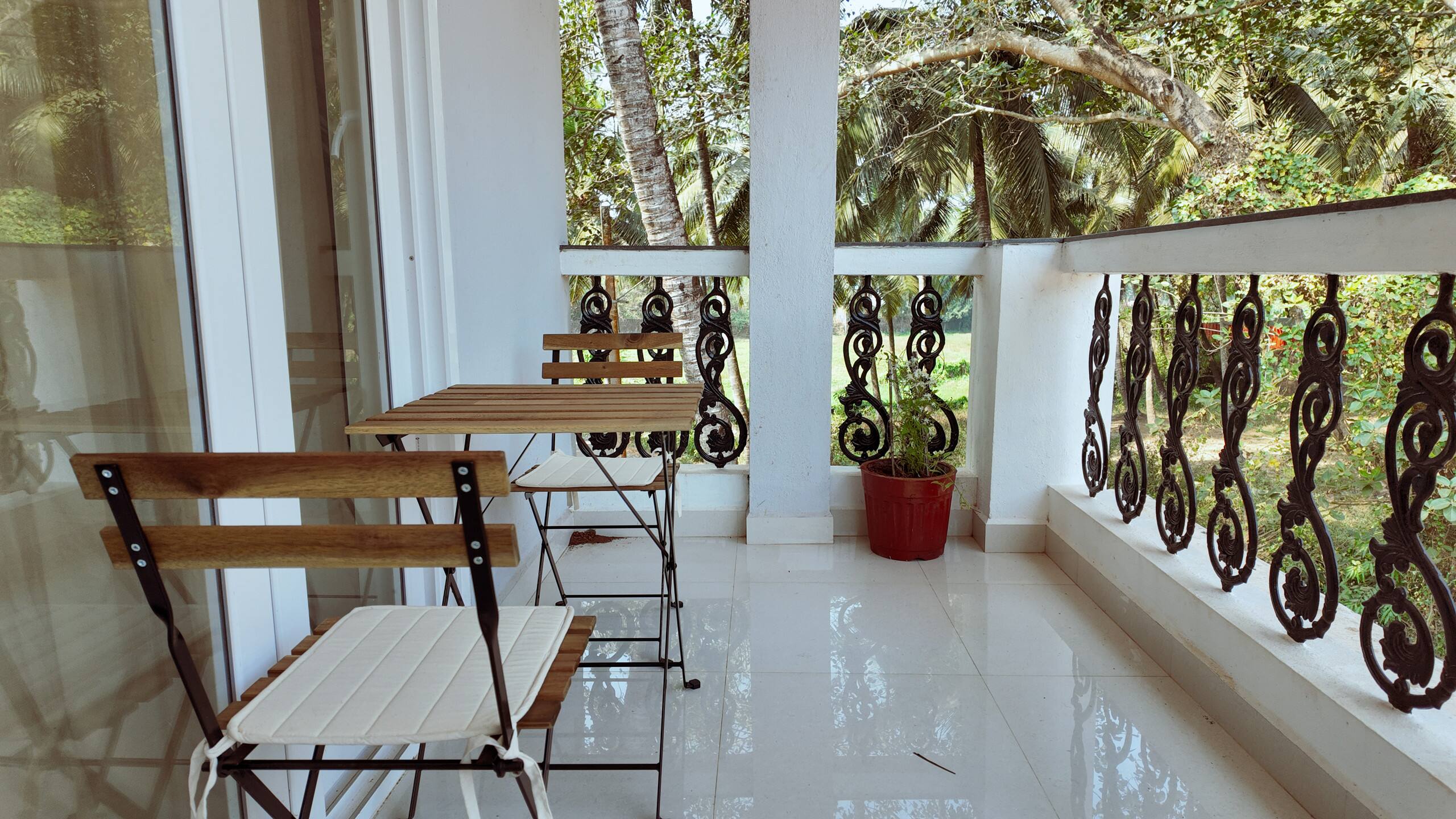 SloMo Villa - Private Pool, Field View, Beach Fun 22