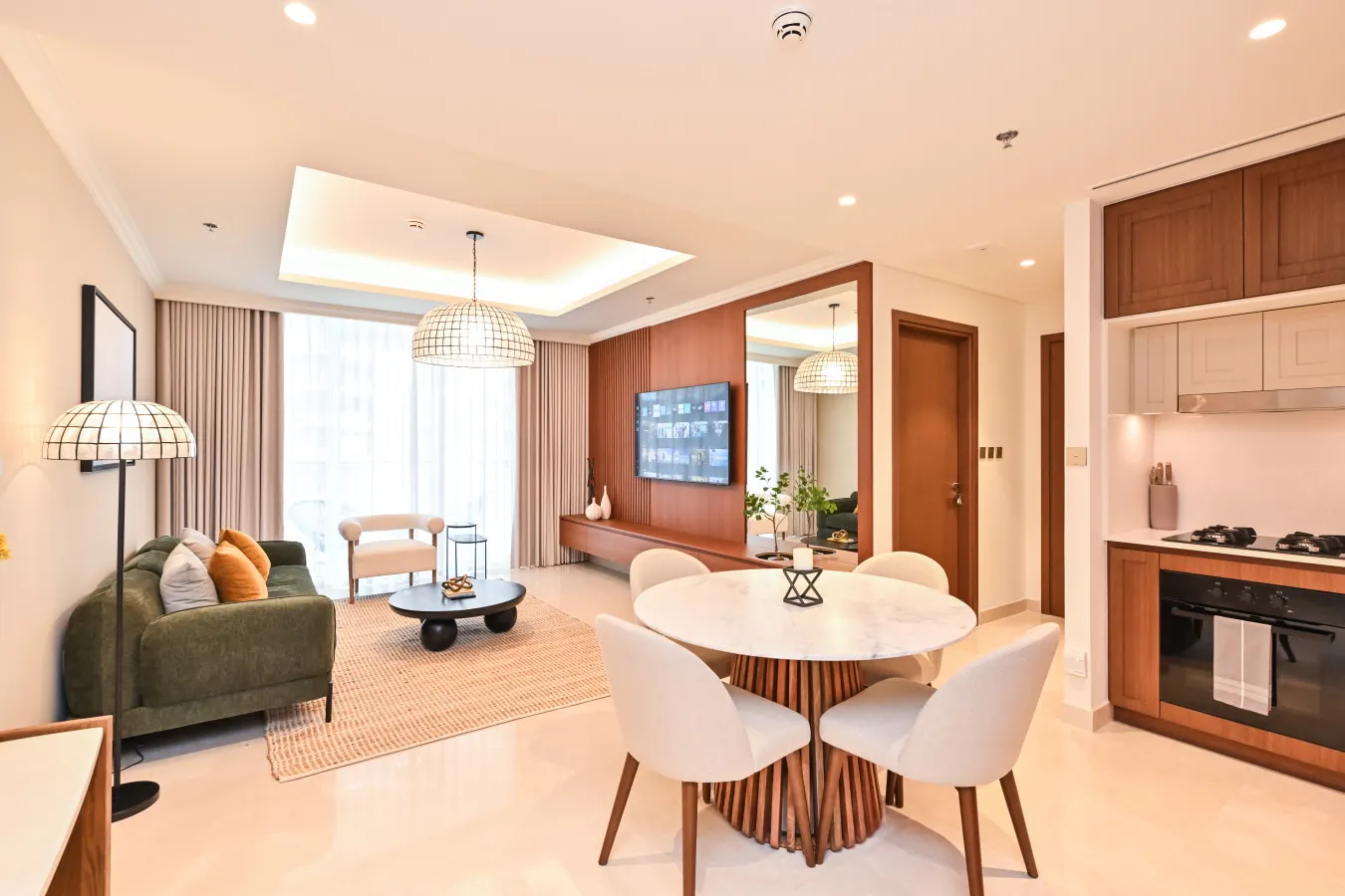 Palace Beach Serenity | Modern 1BR in Dubai