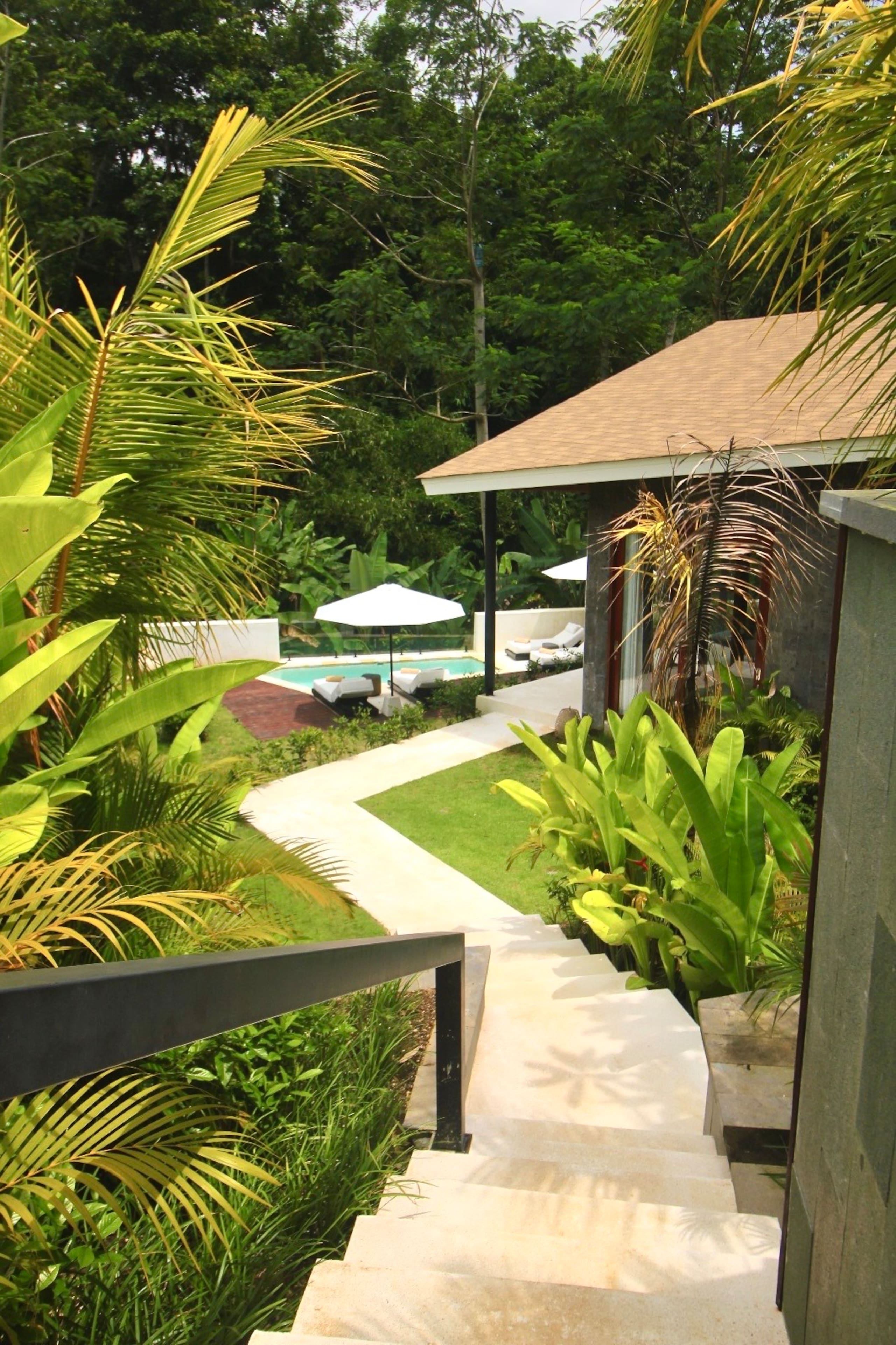 Ubud Jungle River Villa – 2 Private Pools 32