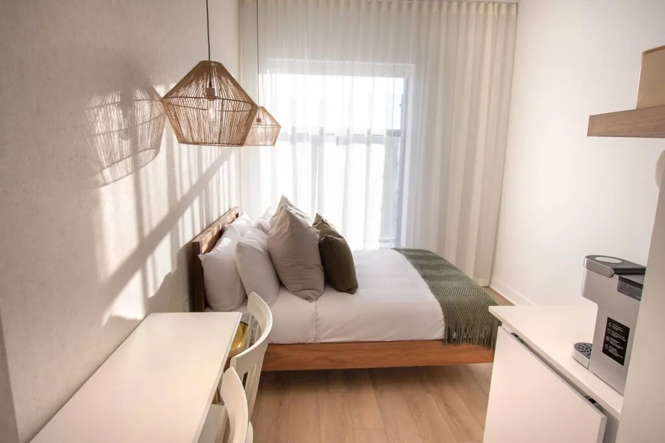 Studio3/Plateau/St-Denis/Terraces/SelfCheck-In/AC 12