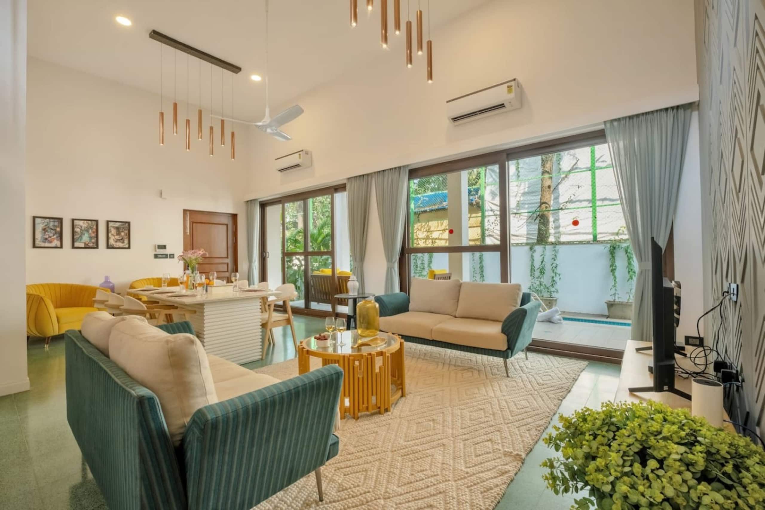 Lux 3BR Villa w Private Pool in Anjuna Gola House 11
