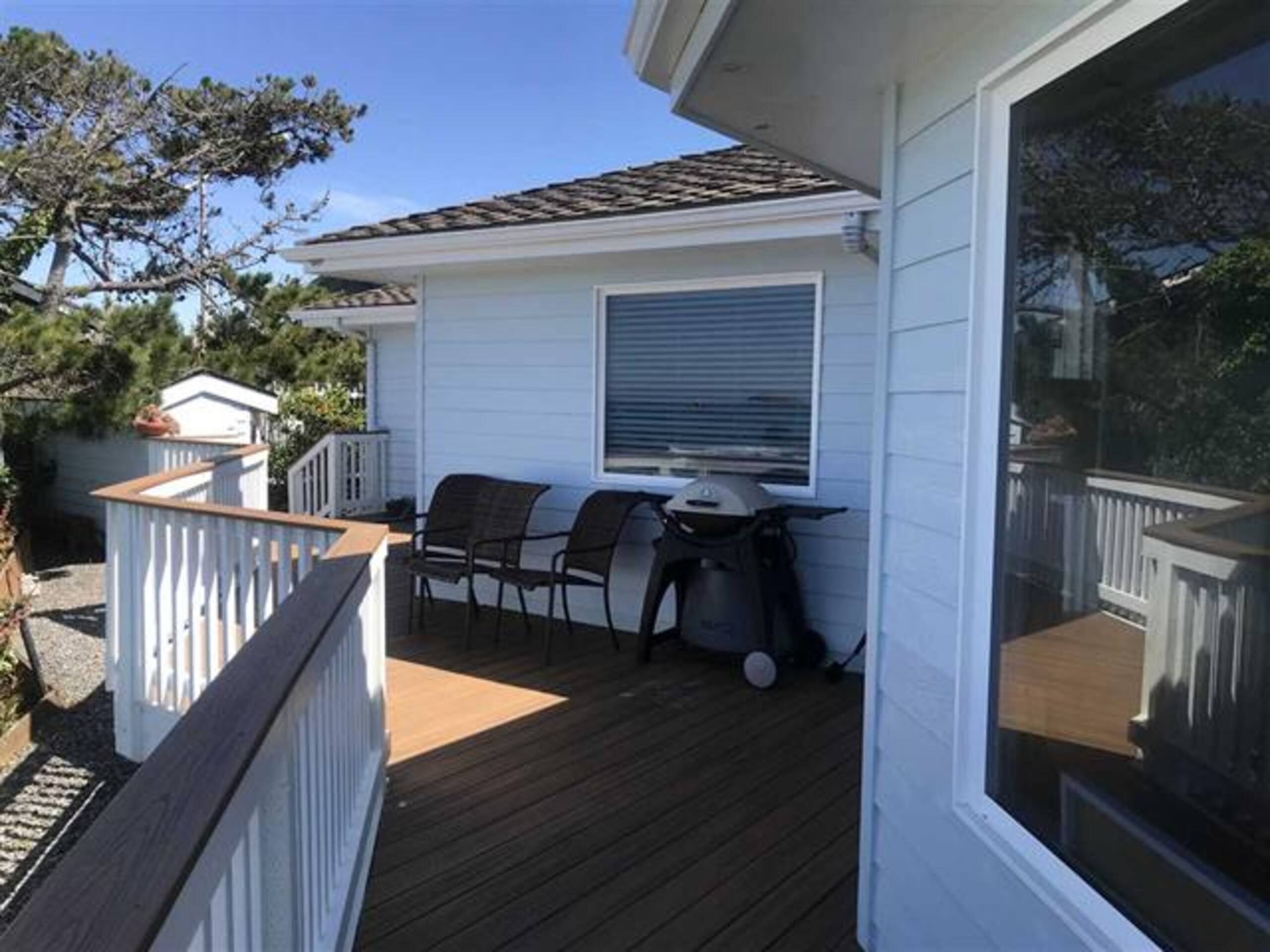 Oceans Edge is Ocean Front! 12
