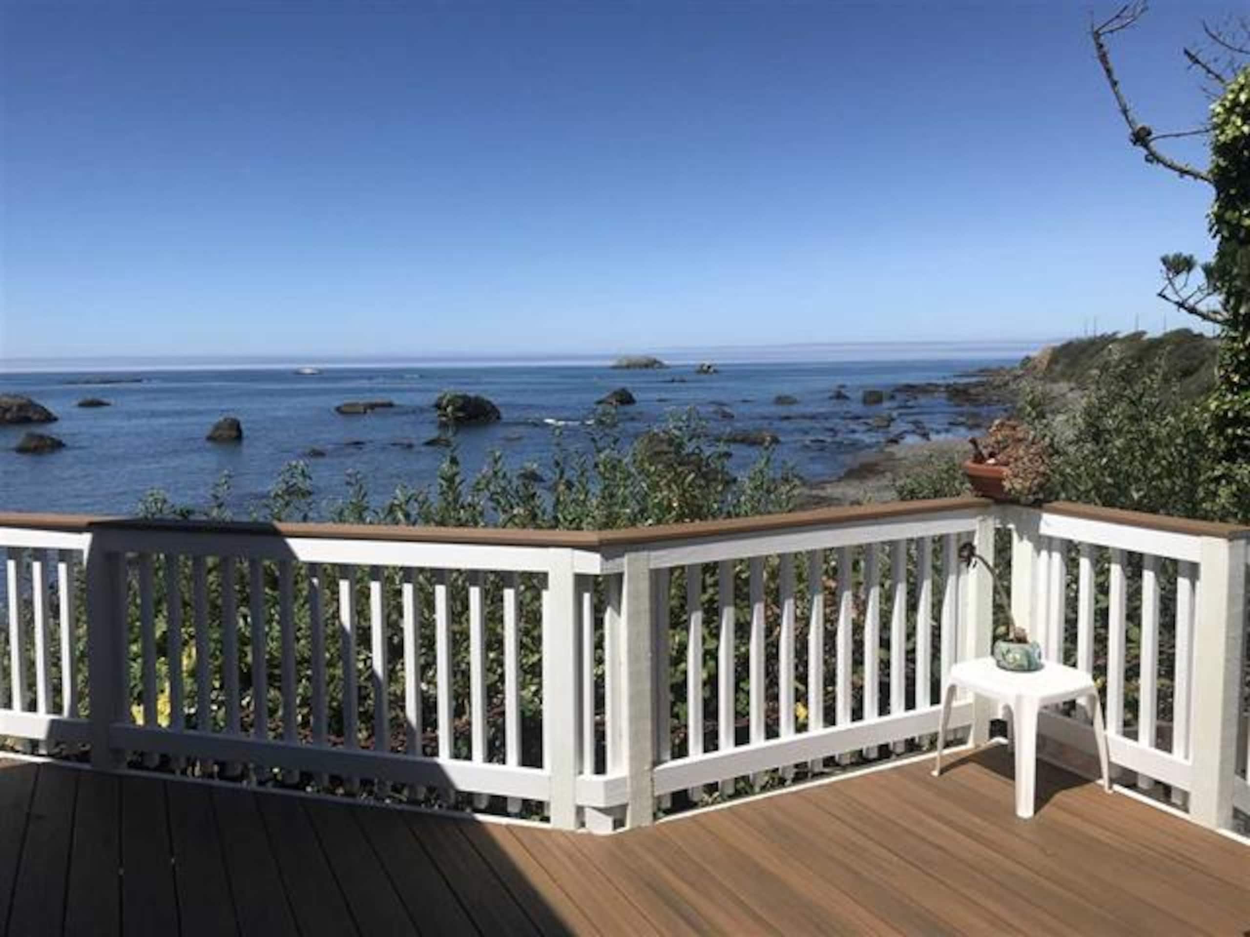 Oceans Edge is Ocean Front! 11
