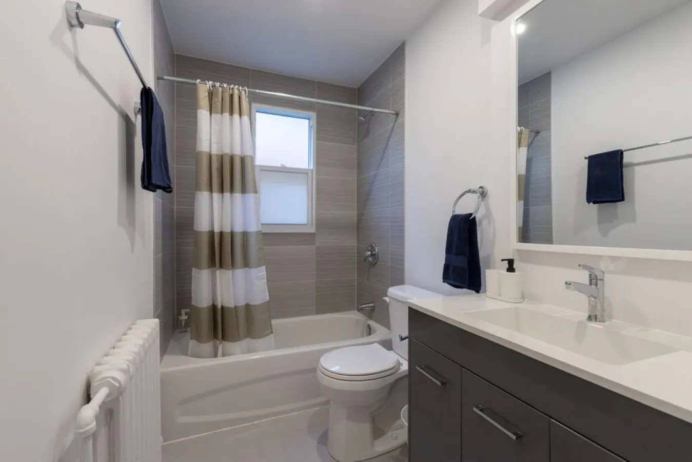 Exec 3BR A/C Monthly Stays Quiet East Ottawa 7