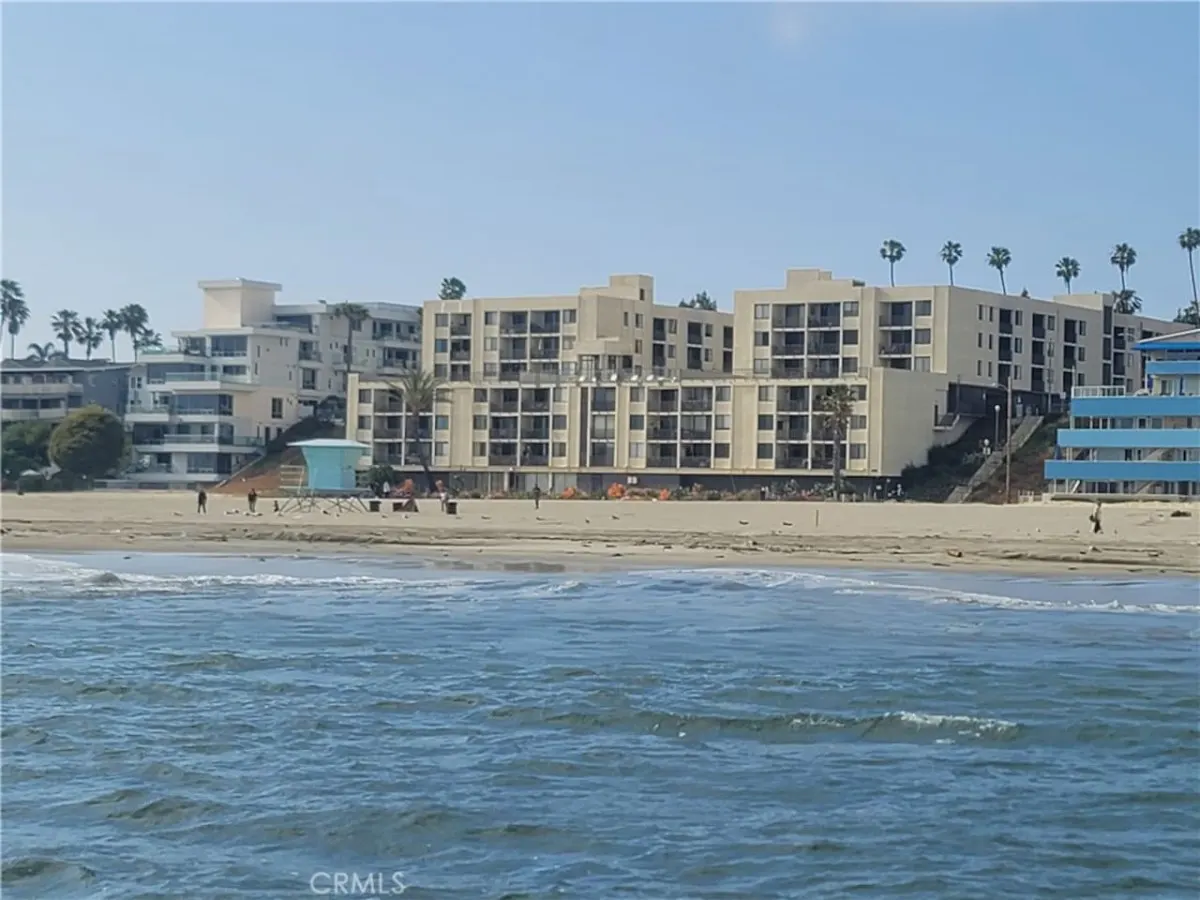 Long Beach Condo - Beachfront, Pool, Best Views — photo 3