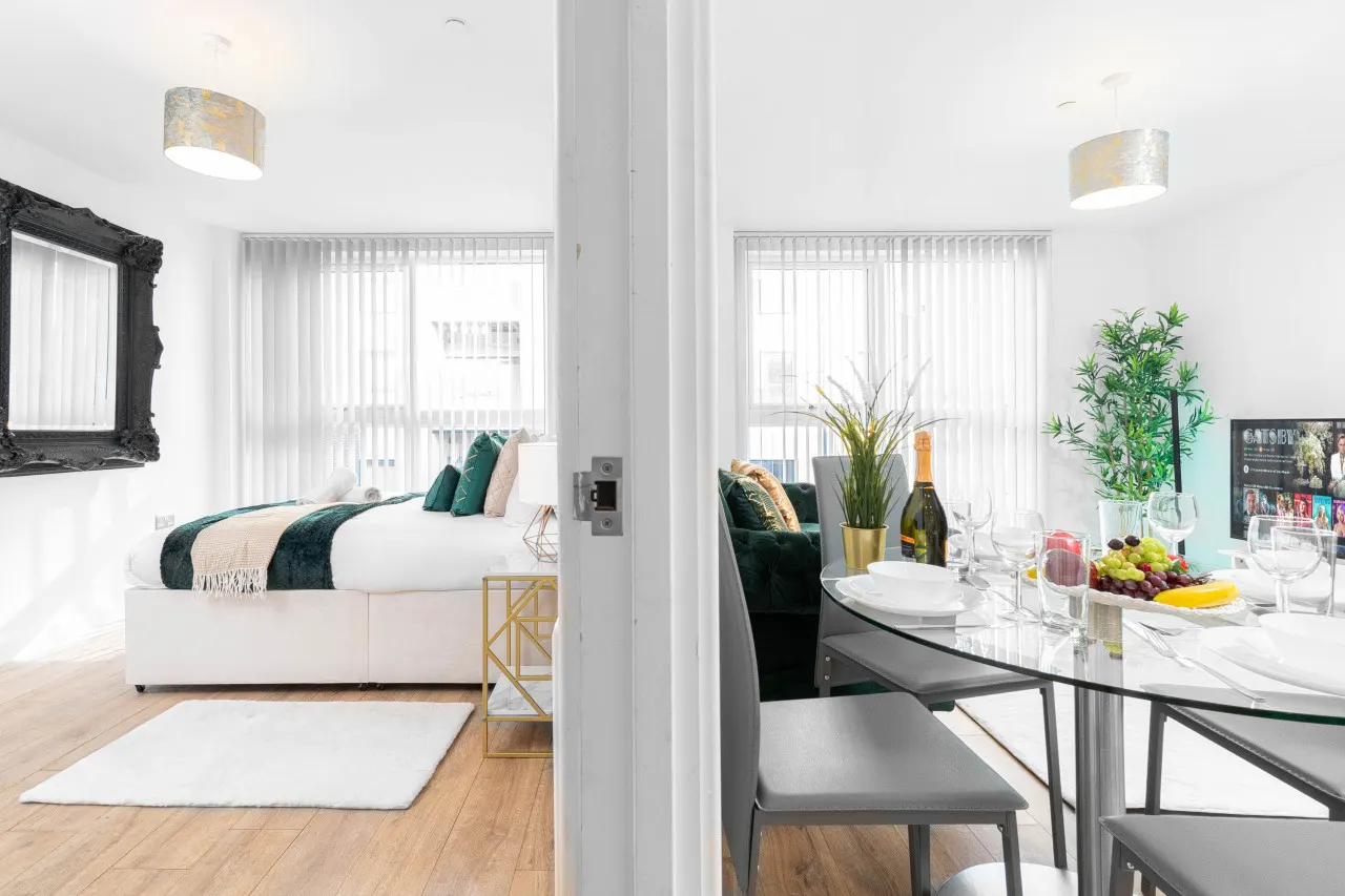 City Centre Modern Apartment - JQ - 2 Bedrooms 18