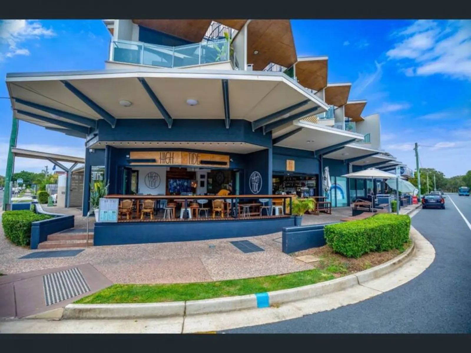 Mudjimba Beach 2min walk to Beach, Cafes & Village, The Sunny Coasts Hidden Gem with Pool 18