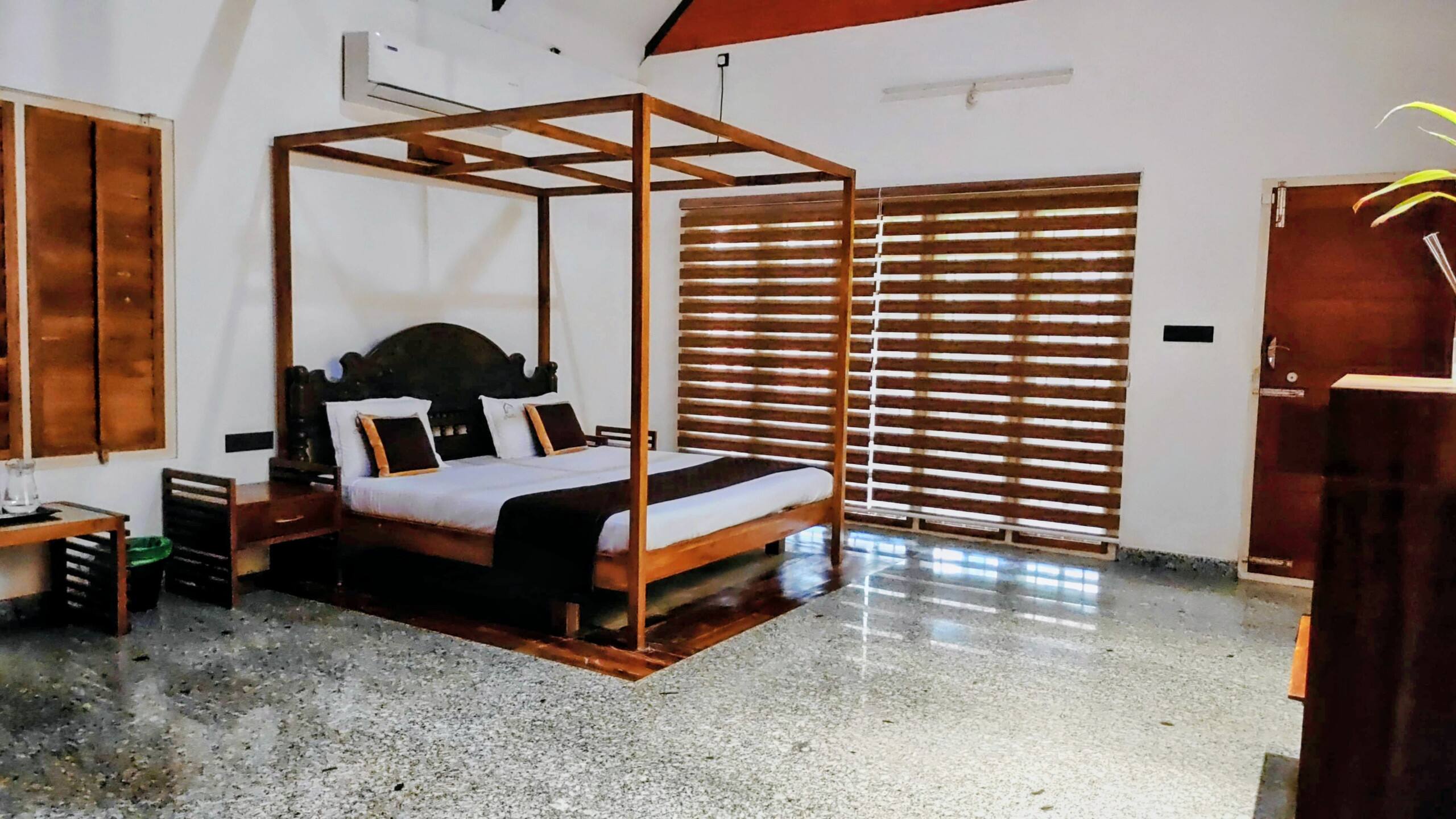 Nellu – Courtyard Grand Pool Villa 19