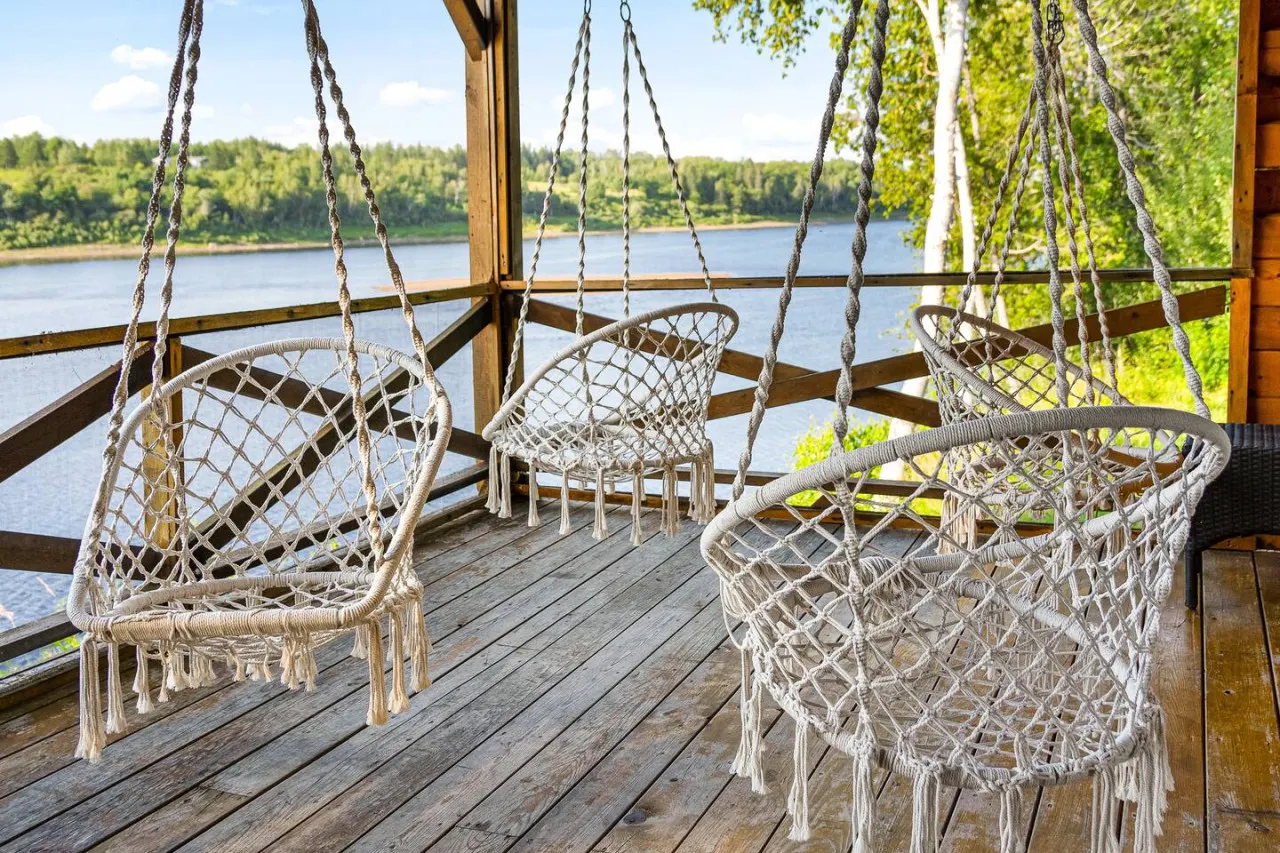 Knotty Pines 4 Bedroom with Waterfront Views 18
