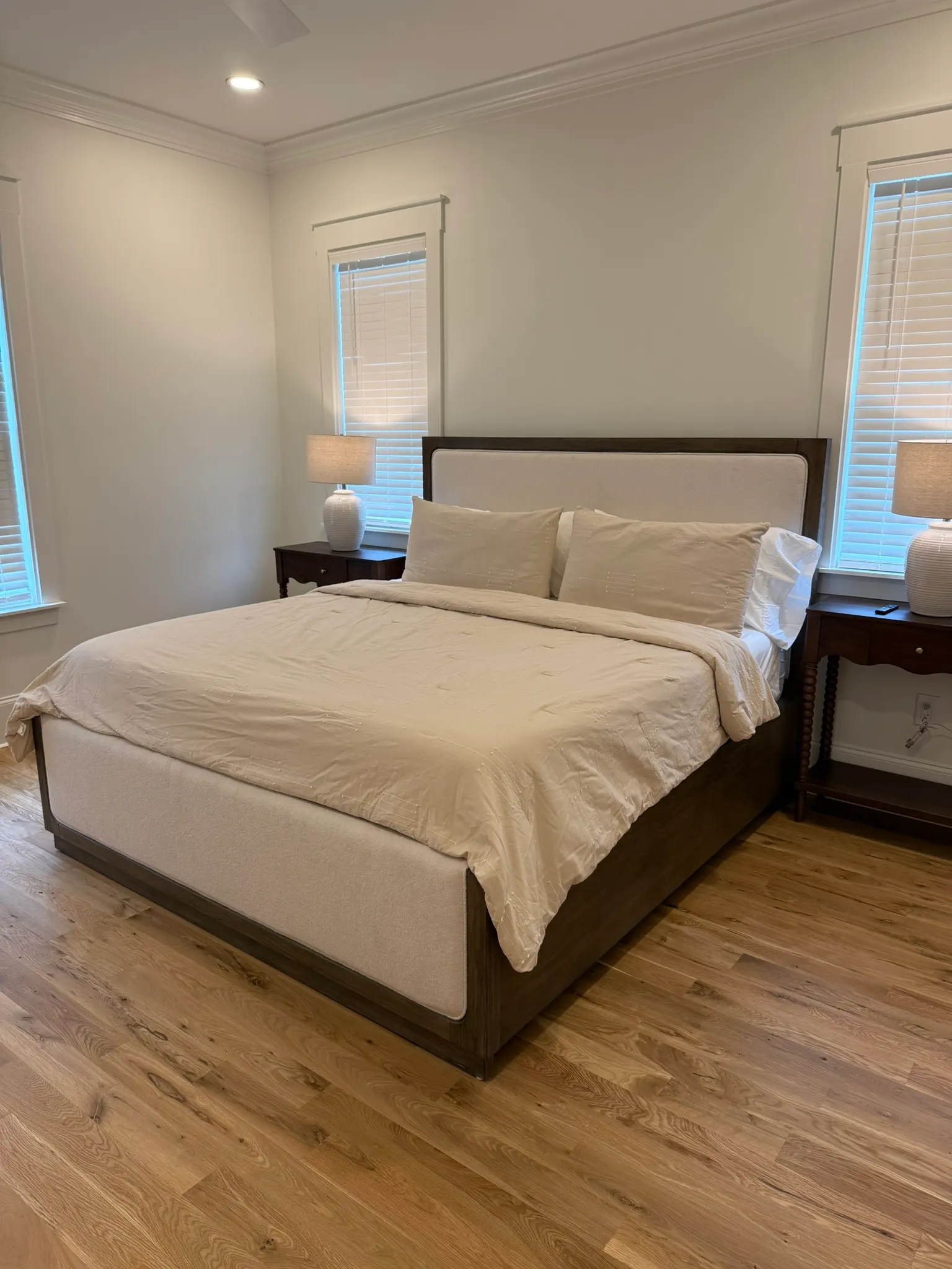 Modern Augusta Retreat 9