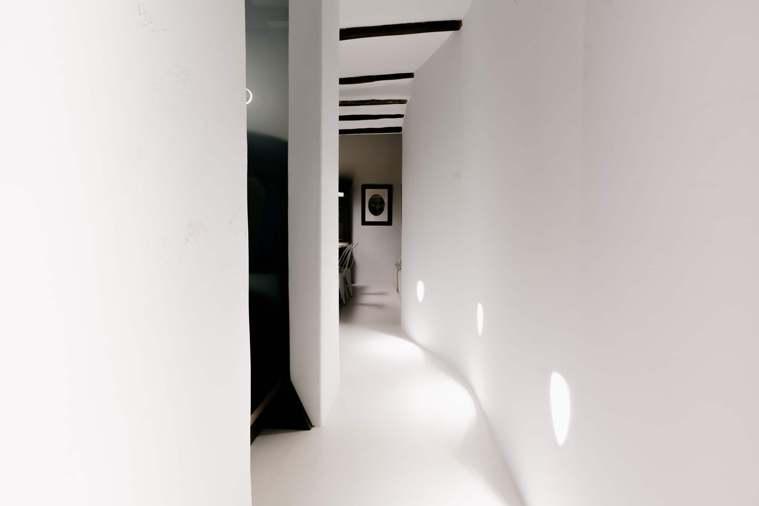 The Yellow House / Mykonos Town 21