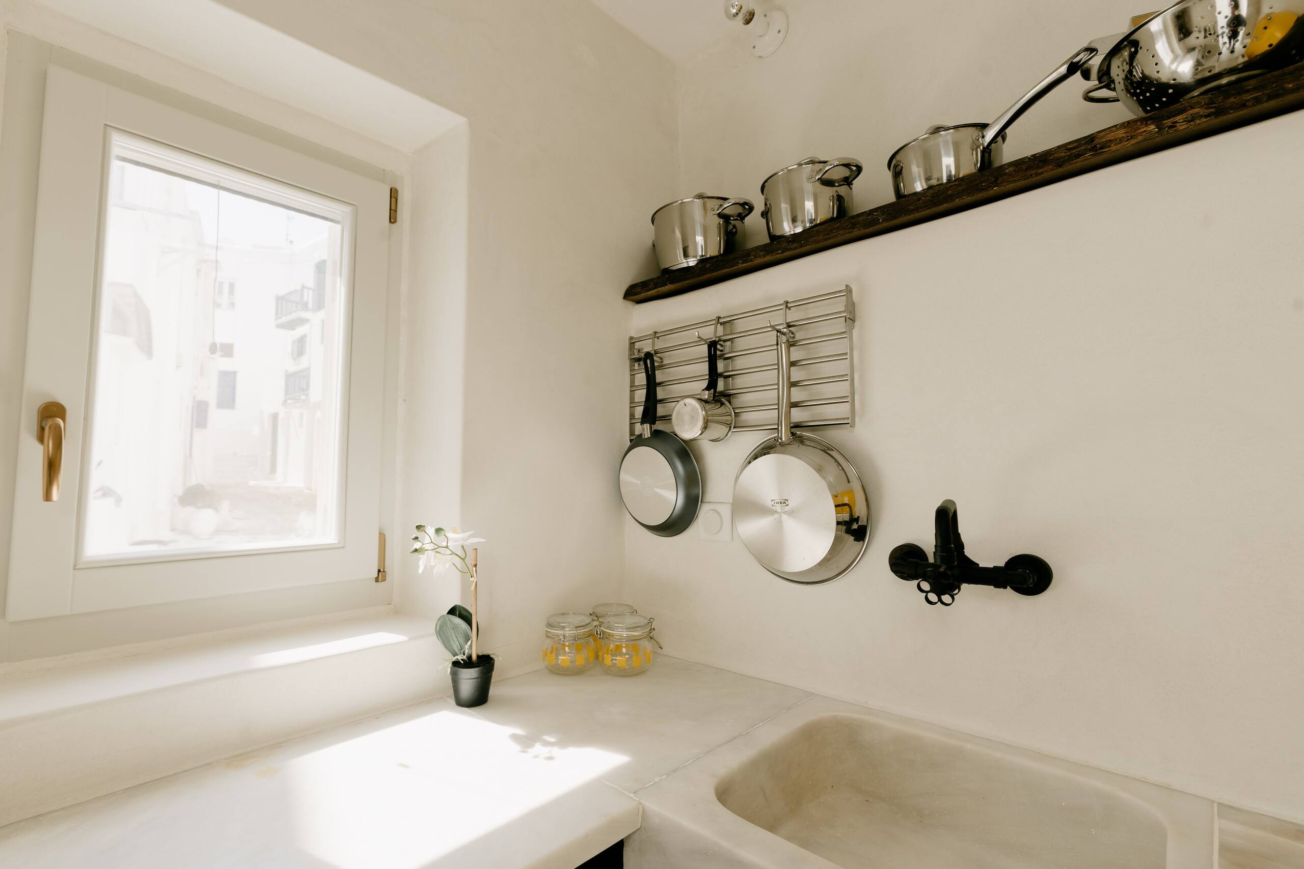 The Yellow House / Mykonos Town 28