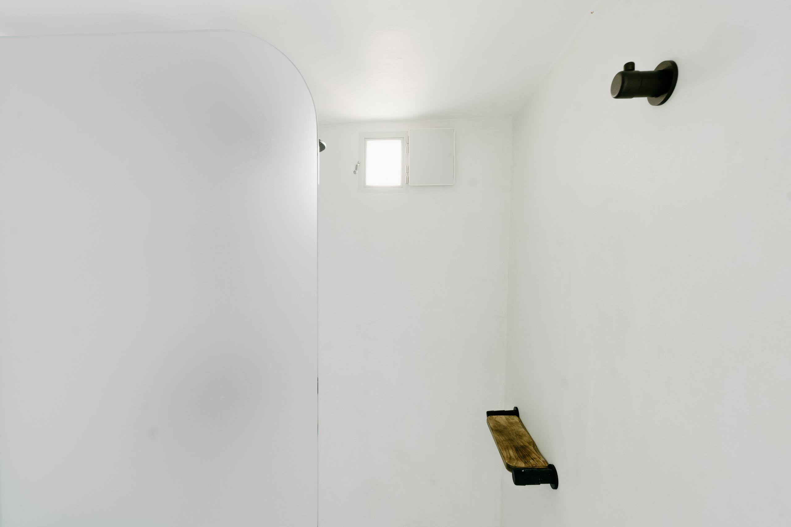 The Yellow House / Mykonos Town 32