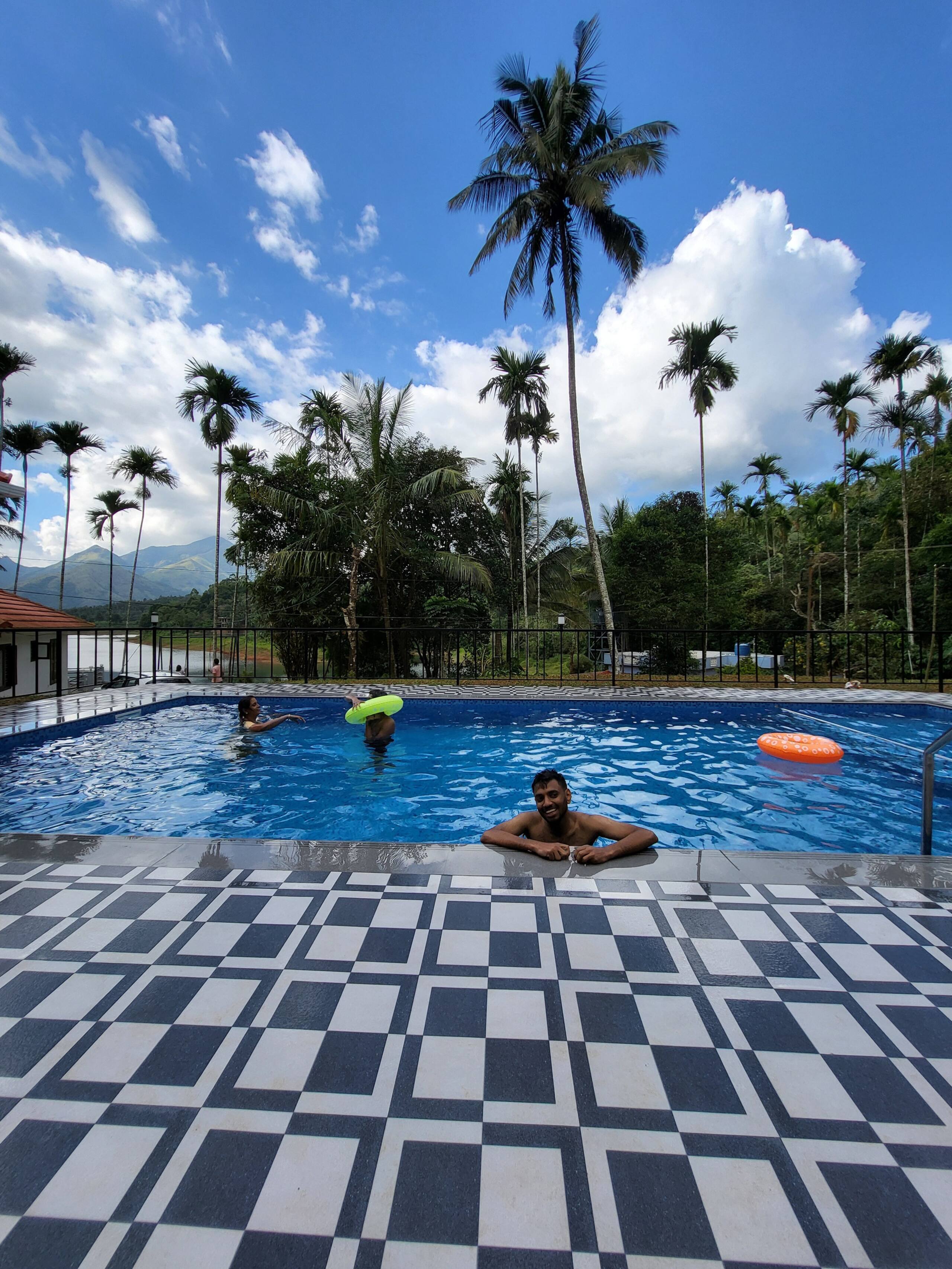 Hidden gem-Airfresh Villas-Lakeview stay-Banasura 3