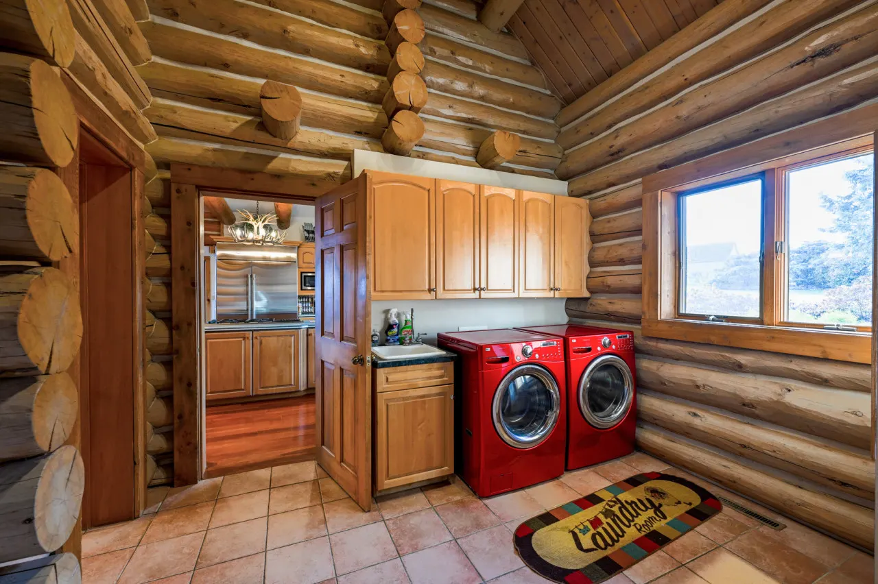 Rustic Timber Lodge w/Hot Tub-Sleeps 16 11