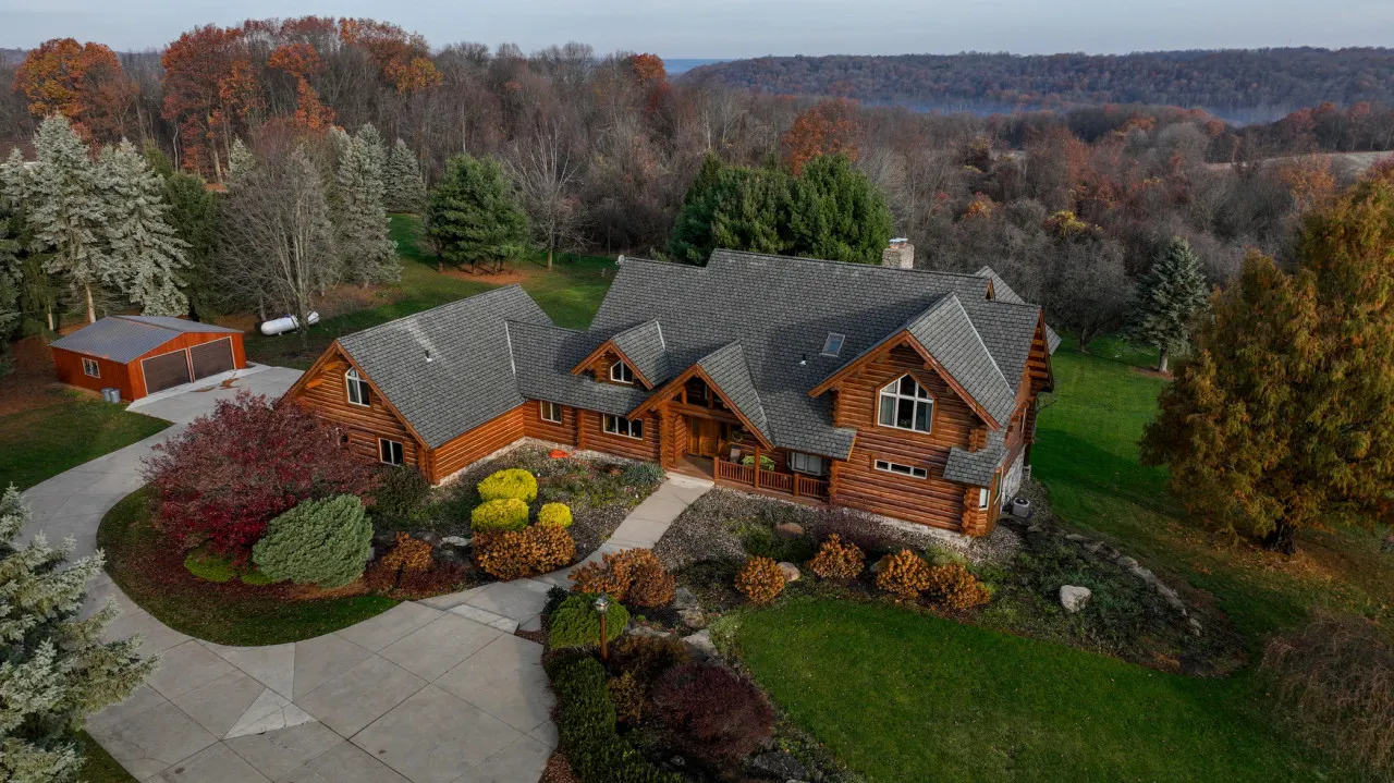 Rustic Timber Lodge w/Hot Tub-Sleeps 16 8