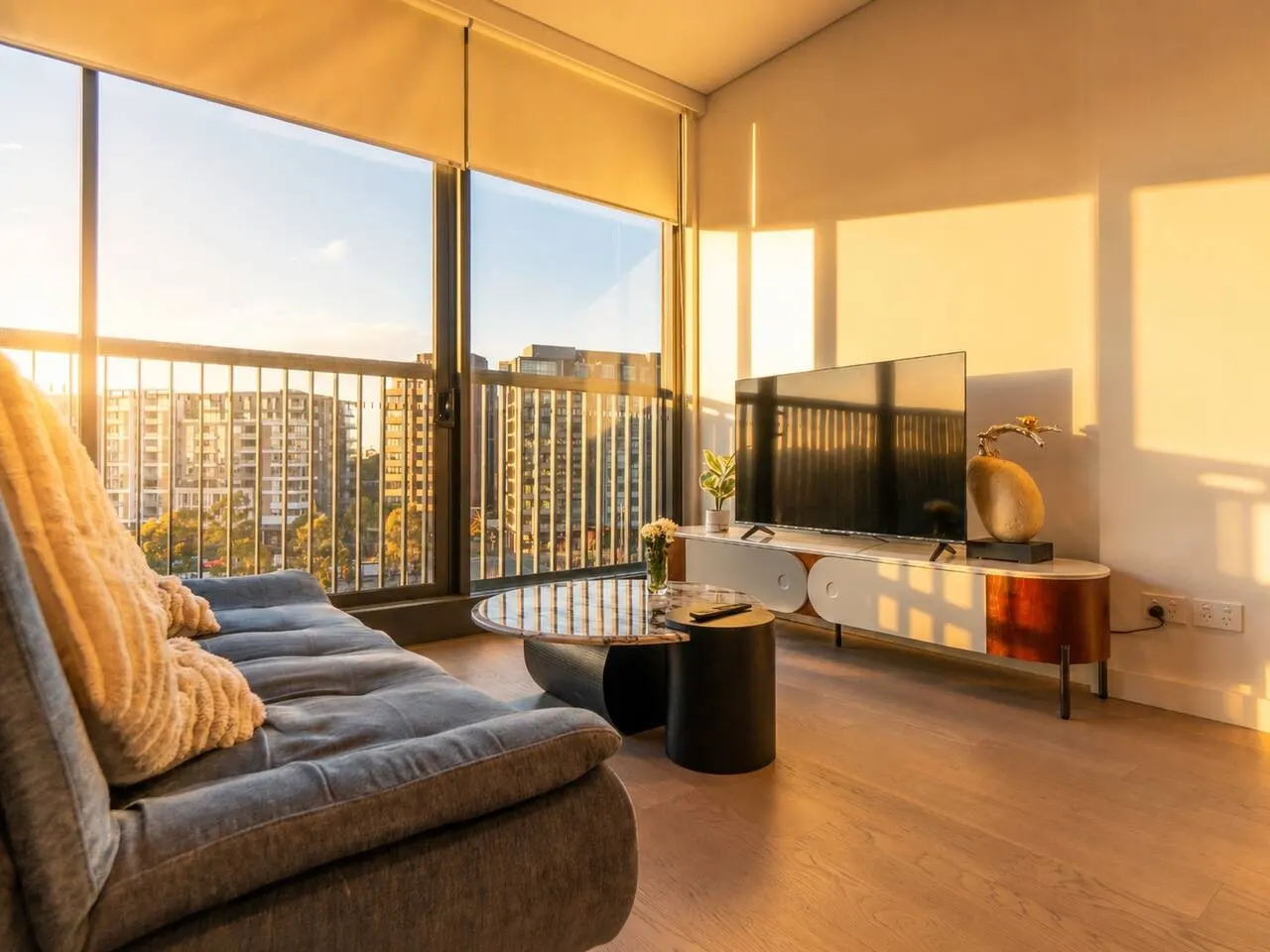 Spacious Zetland Stay Walk to Green Square