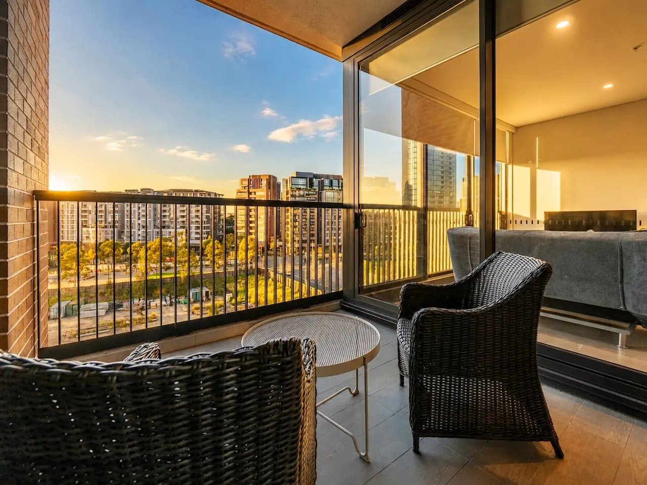 Spacious Zetland Stay Walk to Green Square — photo 3