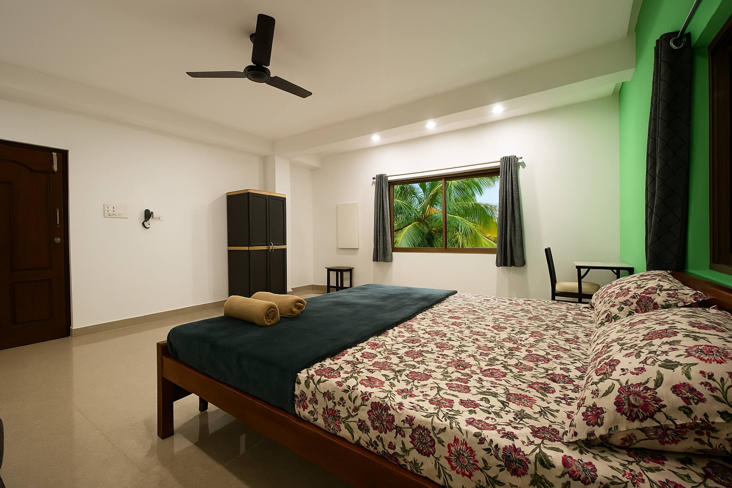Peaceful Riverside Villa with AC Rooms — photo 3
