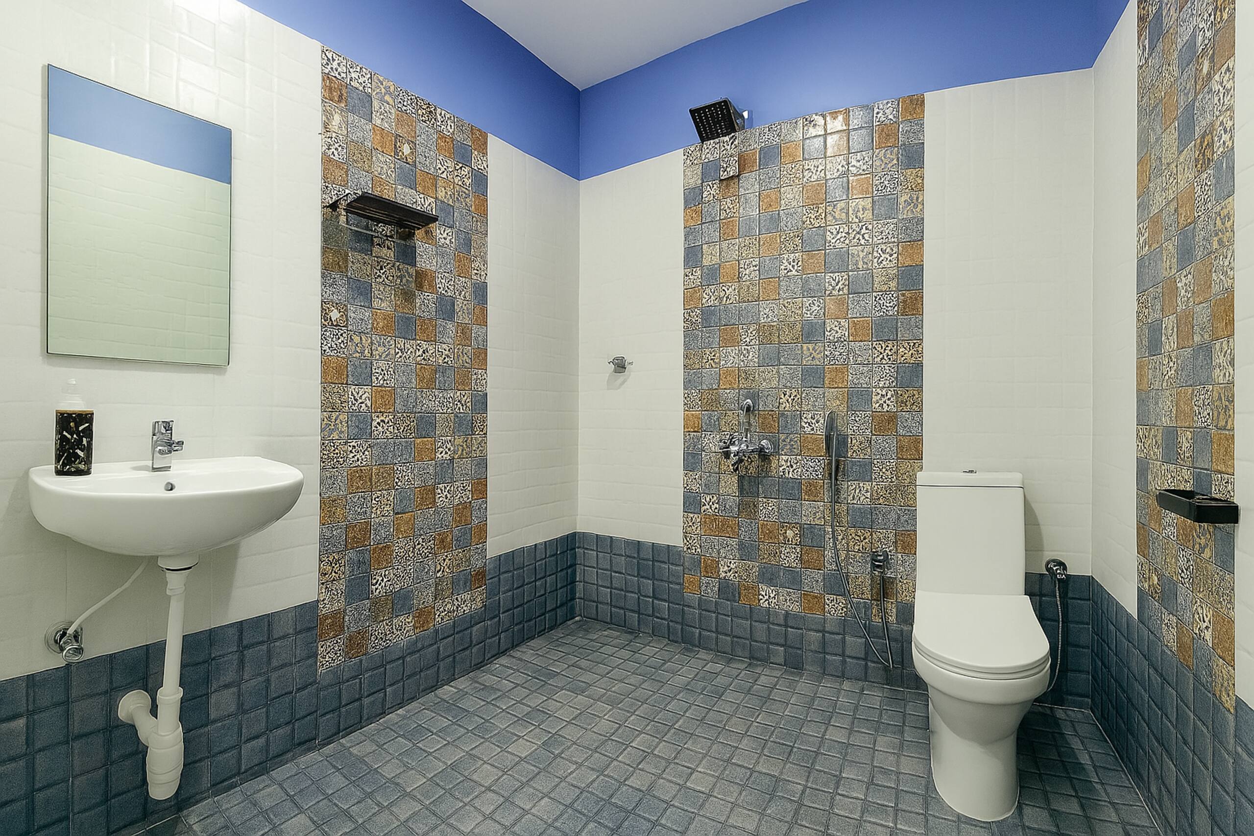 Peaceful Riverside Villa with AC Rooms 15
