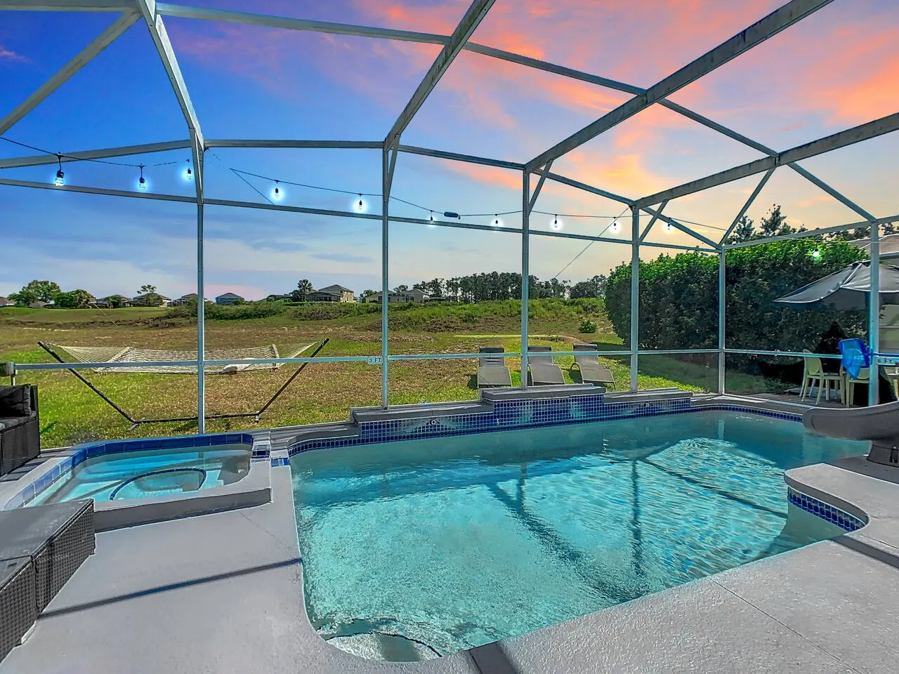 14 Room Disney Mansion Golf Resort 9