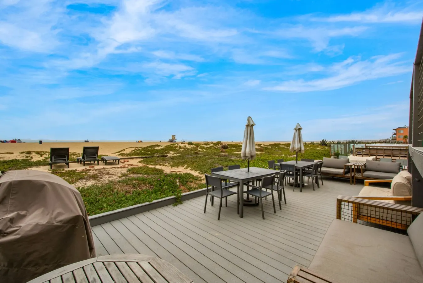 Sunset Beach Getaway - Beachfront, Views, Pets, 2 Units 15