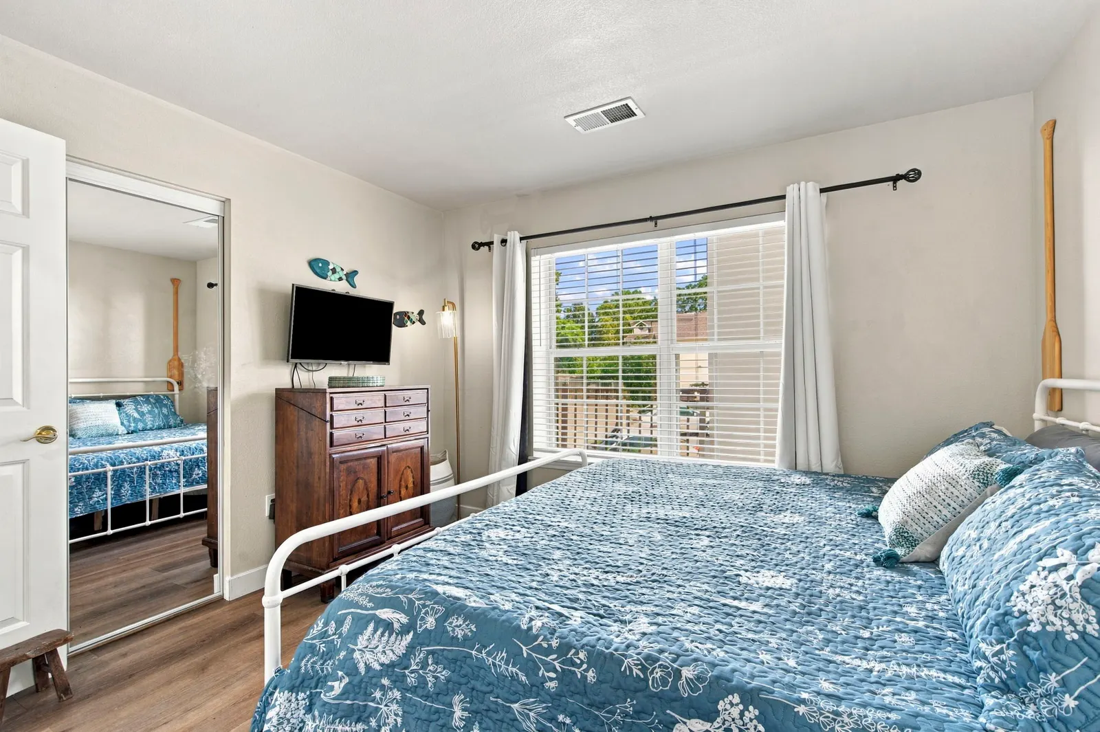 Amazing Lake View! Indoor Pool, Hot Tub, Golf 19
