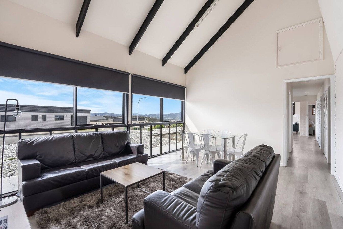 Expansive River-View Oasis, Large Family Home 6