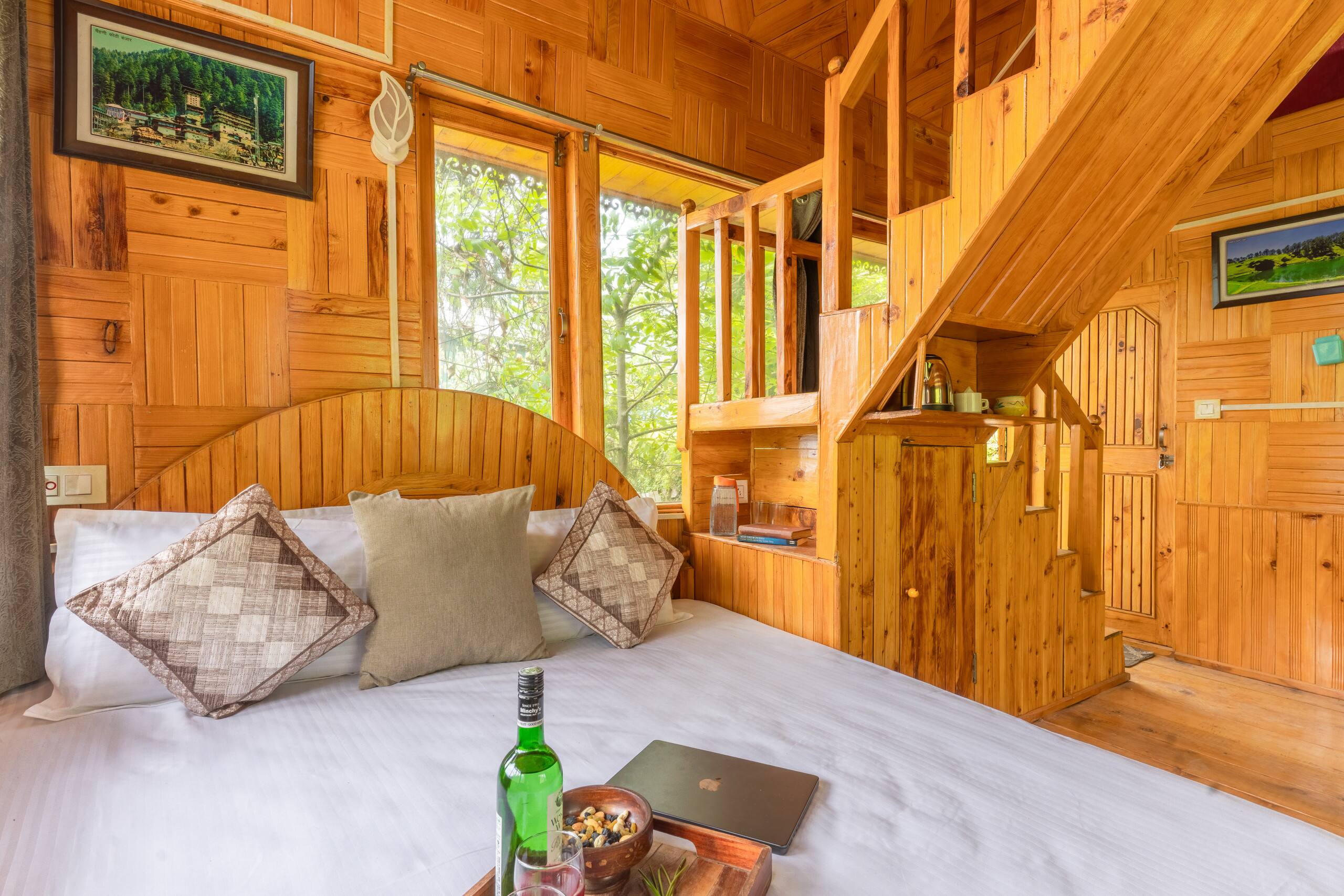 Majestic Treehouse with valley view, Jibhi 26