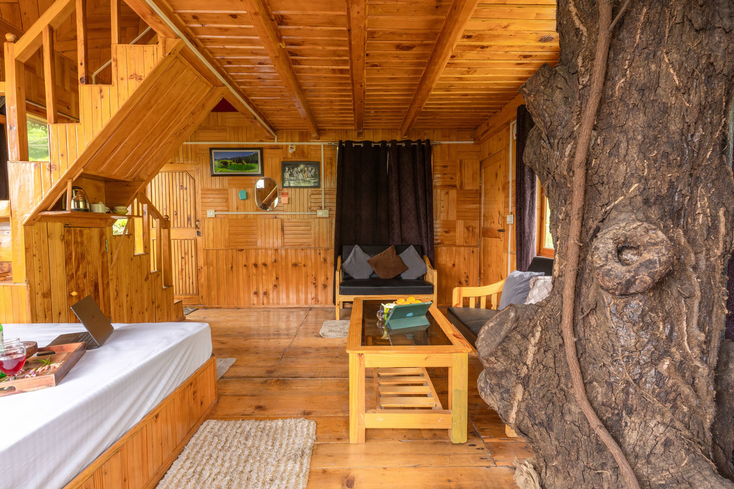 Majestic Treehouse with valley view, Jibhi 34