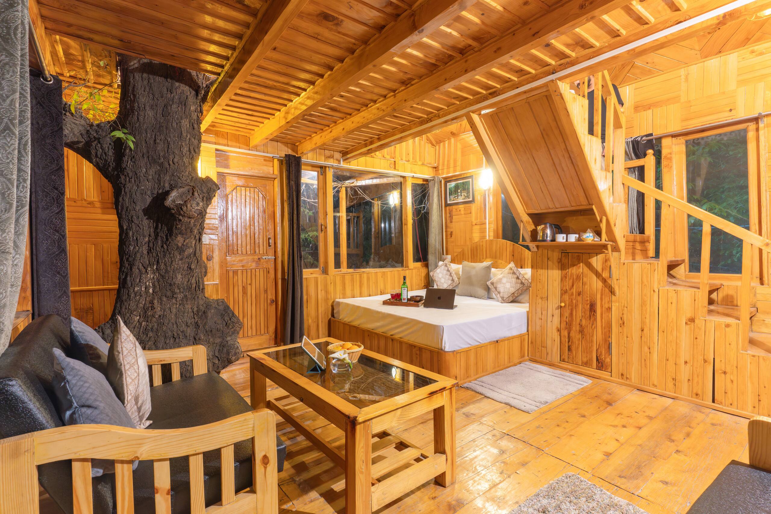 Majestic Treehouse with valley view, Jibhi 40