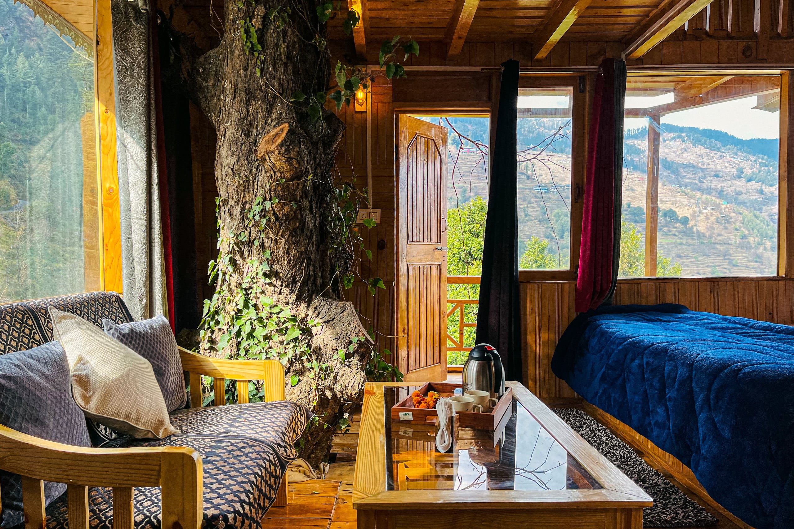 Majestic Treehouse with valley view, Jibhi 19