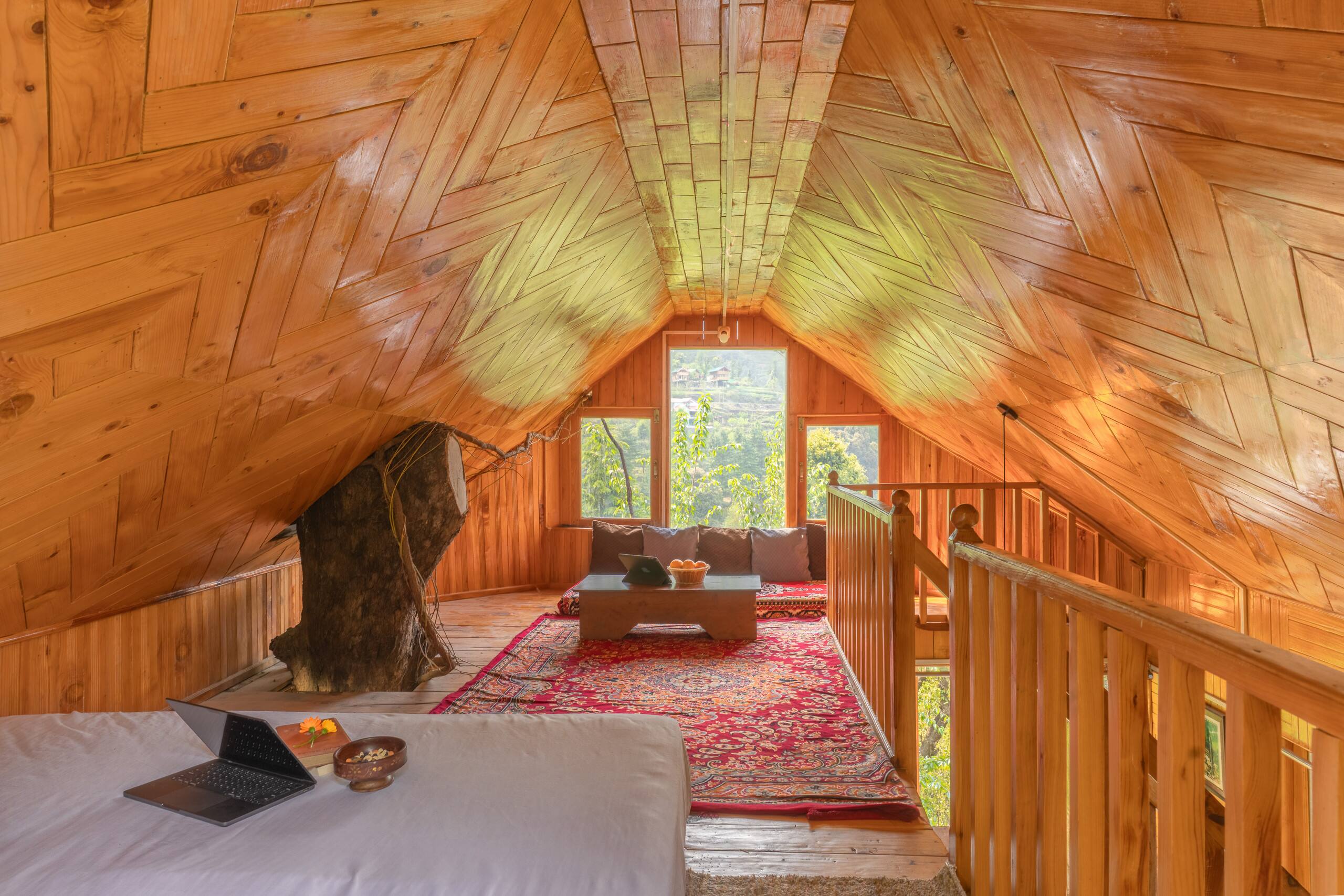 Majestic Treehouse with valley view, Jibhi 13