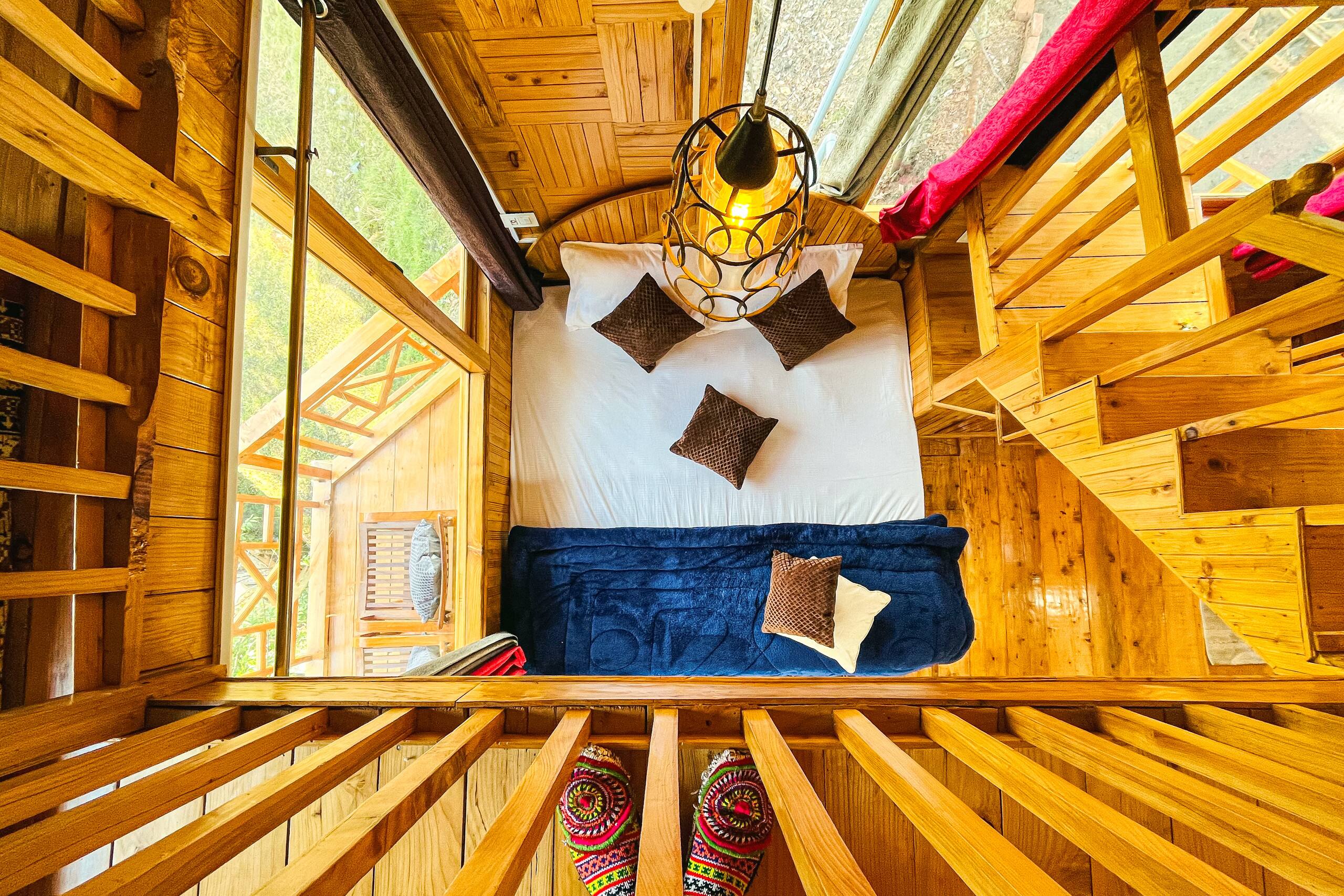 Majestic Treehouse with valley view, Jibhi 39