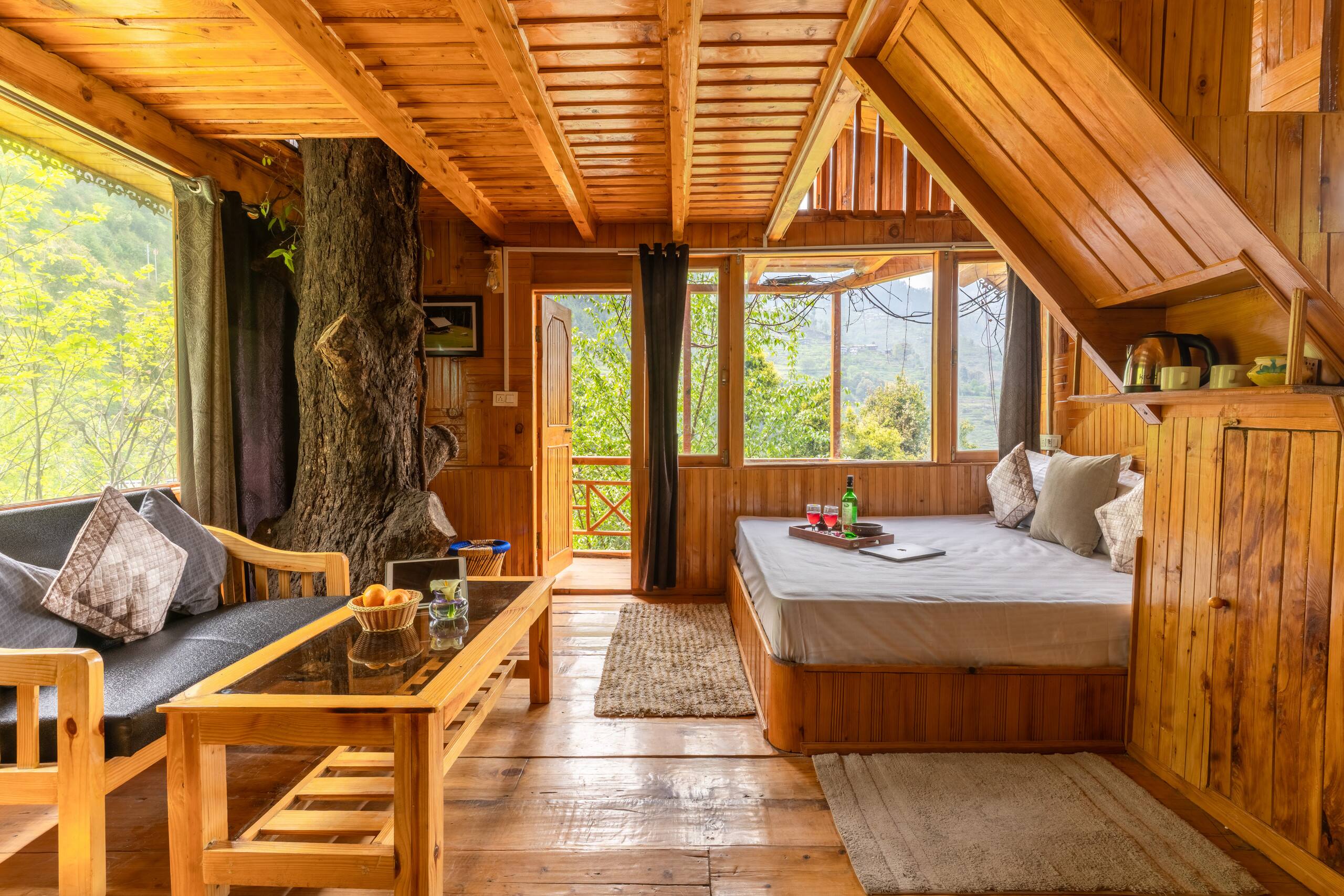 Majestic Treehouse with valley view, Jibhi 4
