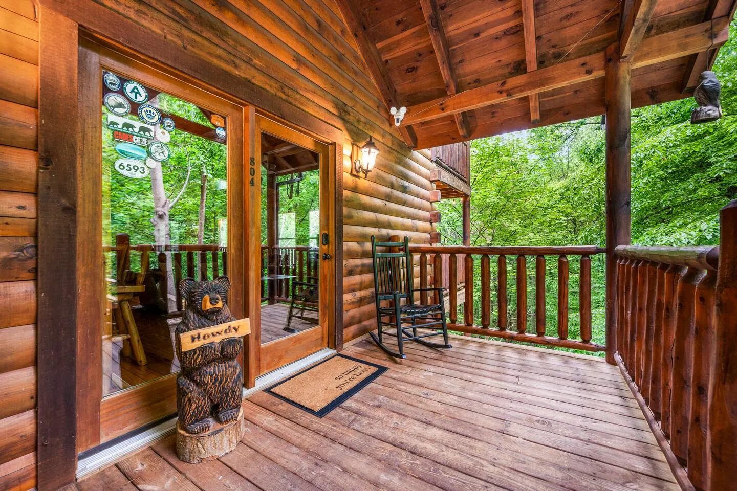 A Family Cabin in the Woods- only 3 Min to Town! 10
