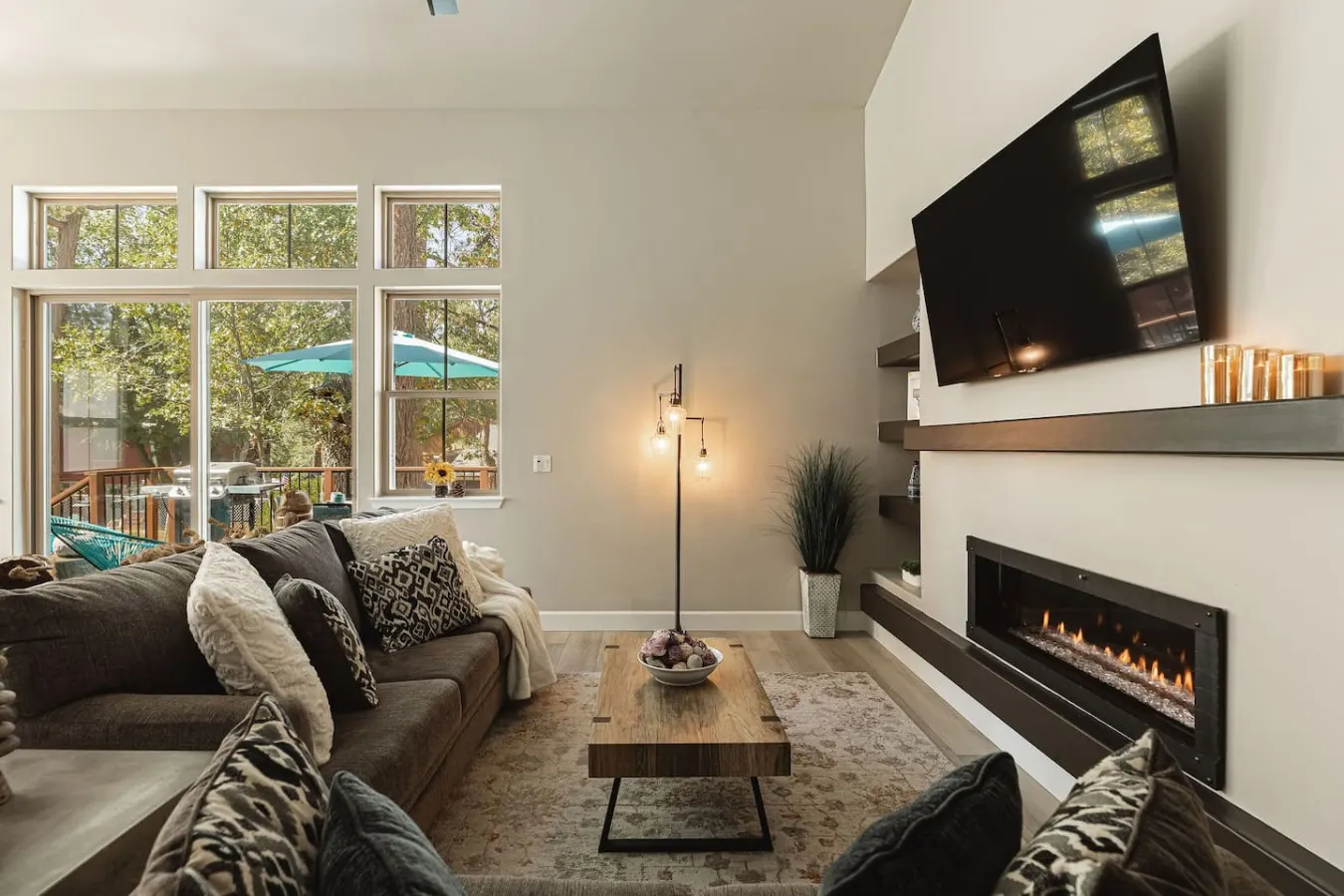 The Reel Deal, Luxury Family Cabin by Alpine Slide 20