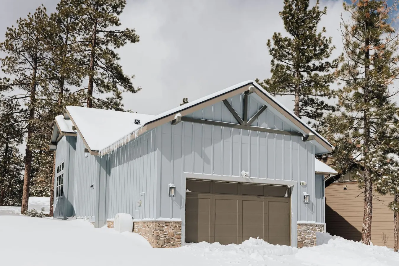 The Reel Deal, Luxury Family Cabin by Alpine Slide 5