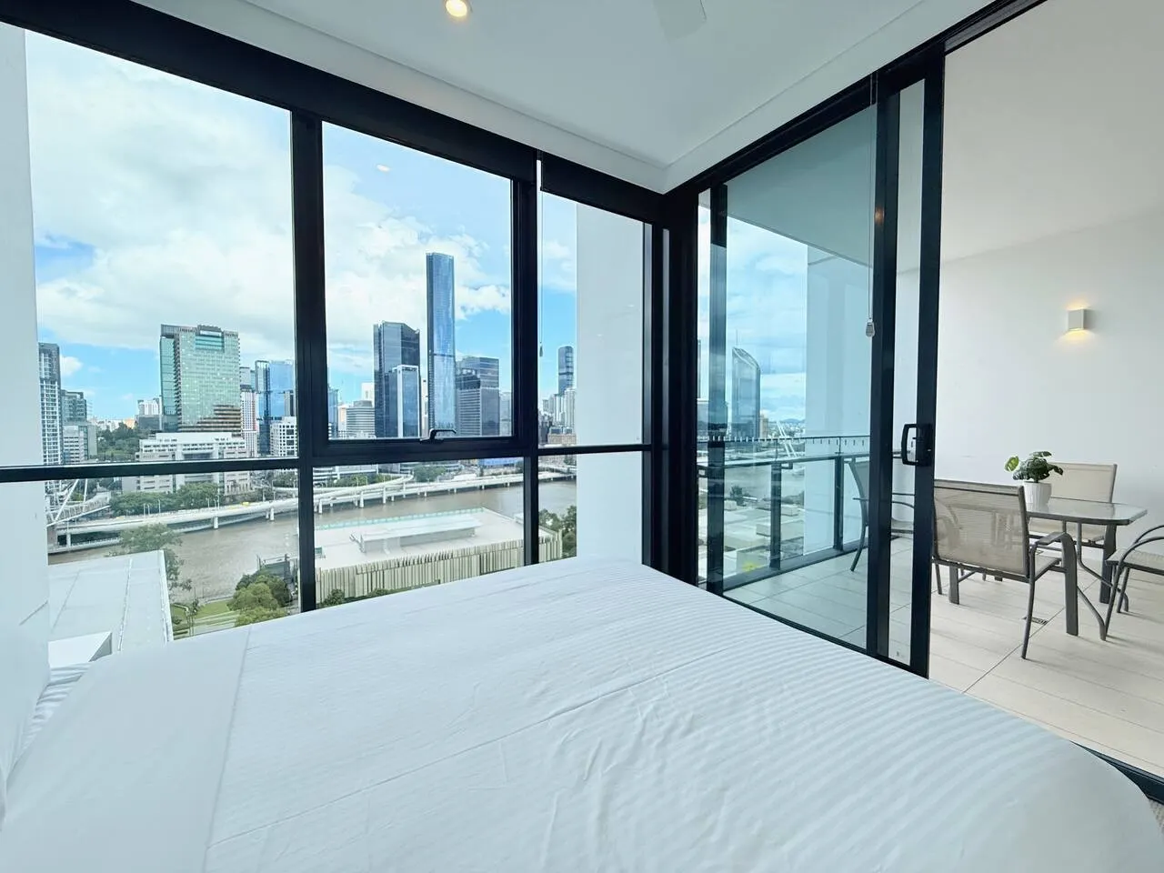 Panorama river view with Parking 3
