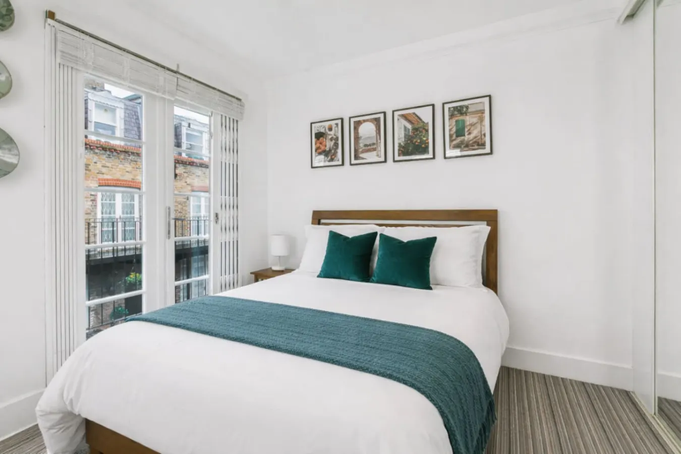 2-Bed Gated Home Next To Paddington Station 14