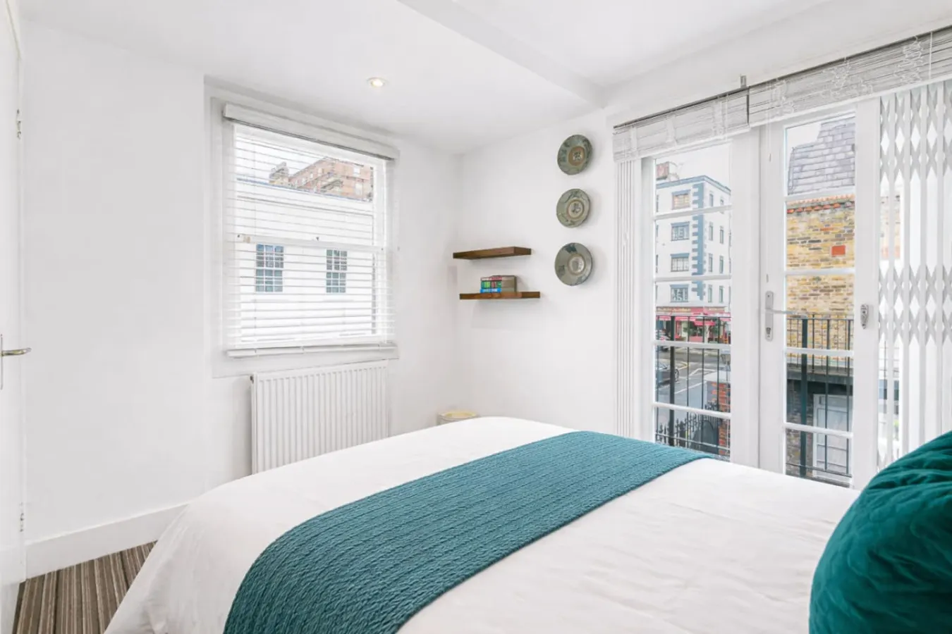 2-Bed Gated Home Next To Paddington Station 15