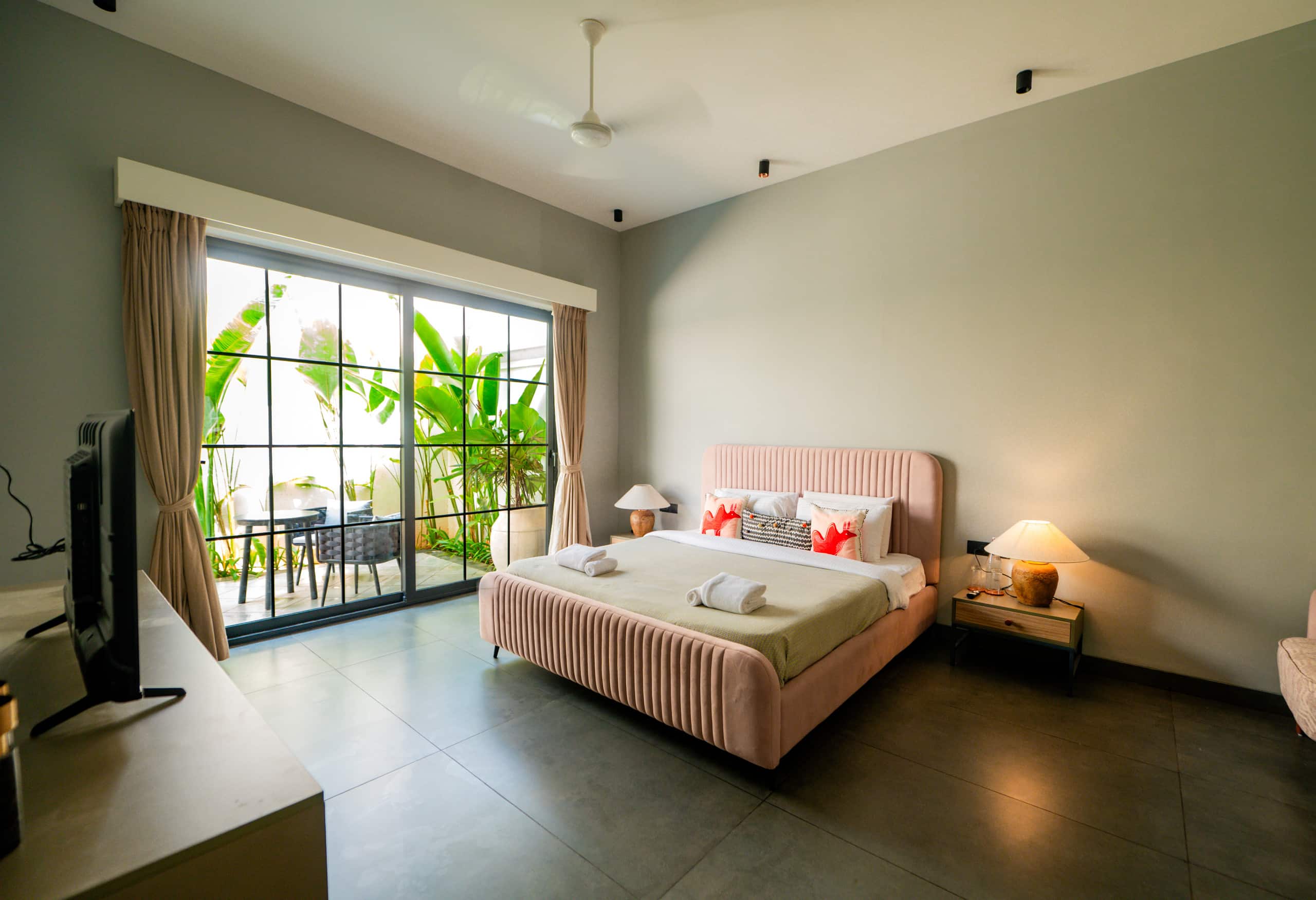 Luxe 3BHK Pvt Pool Villa — photo 4